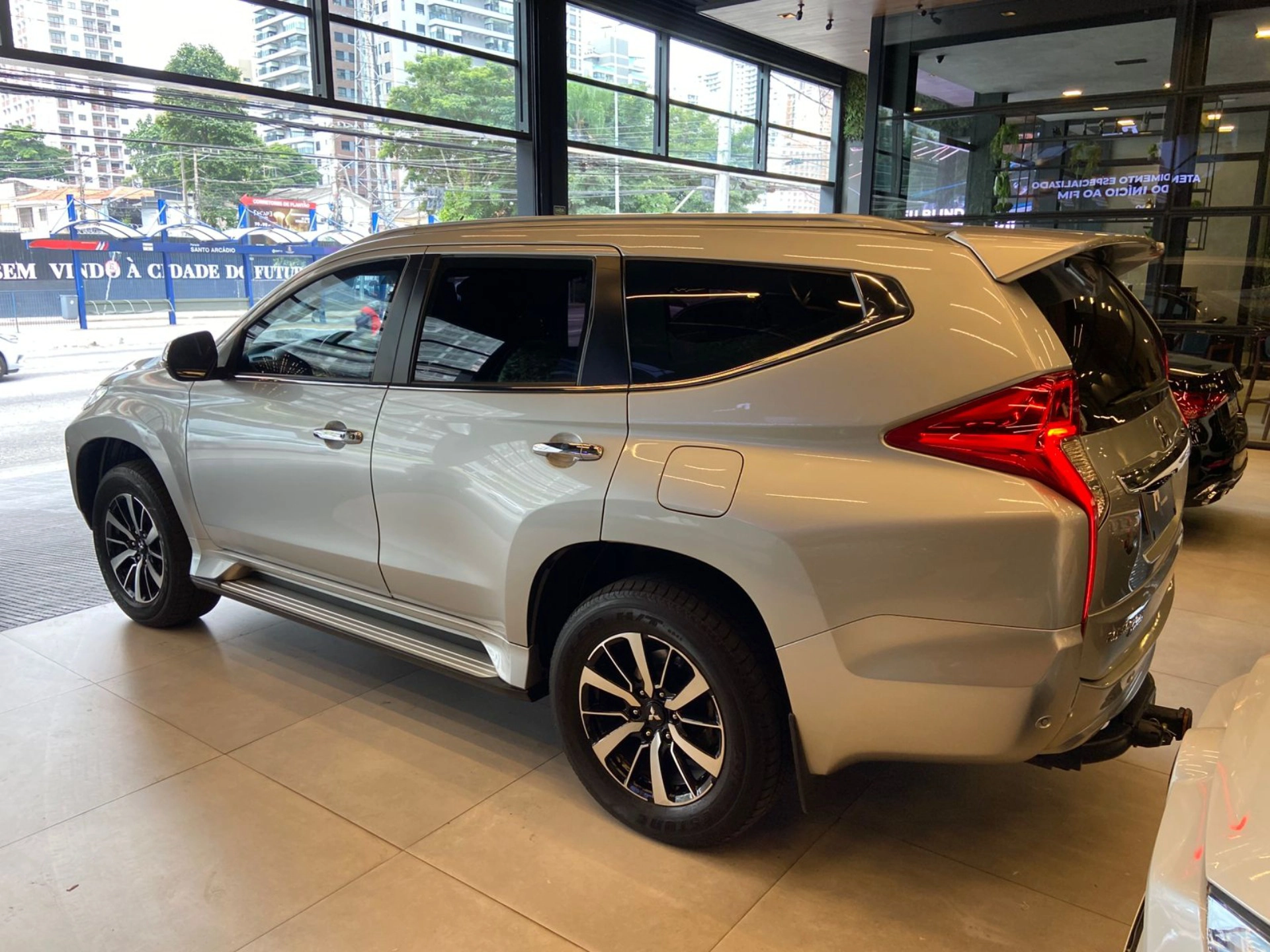 mitsubishi PAJERO SPORT 2.4 16V MIVEC TURBO DIESEL HPE AWD AUTOMÁTICO 2020