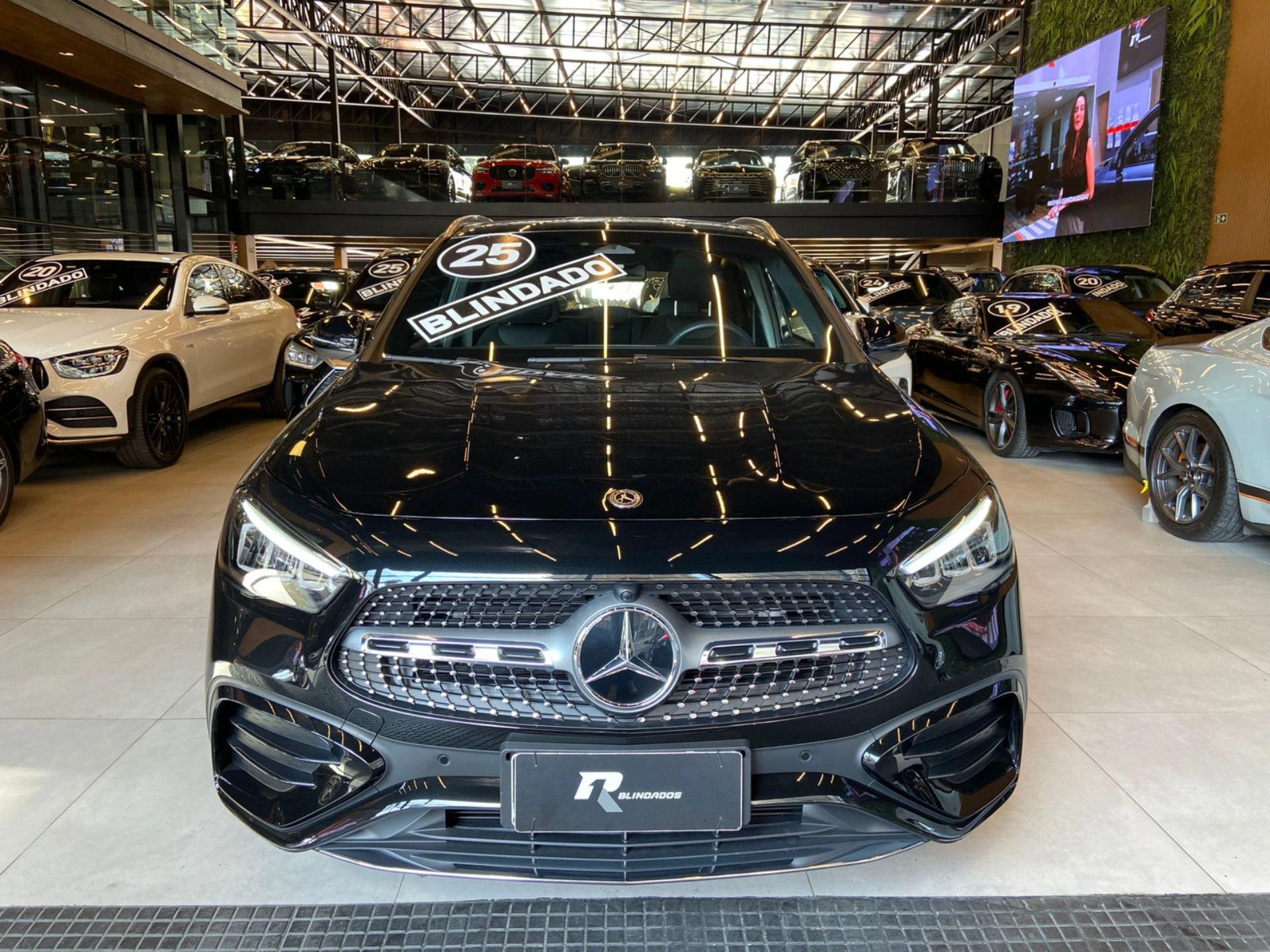 mercedes-benz GLA 200 1.3 MHEV AMG LINE 7G-DCT 2025