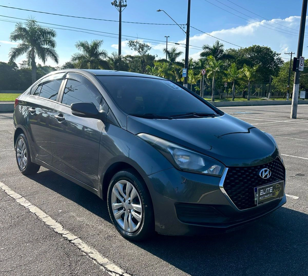 HYUNDAI HB20S 1.0 COMFORT PLUS 12V FLEX 4P MANUAL