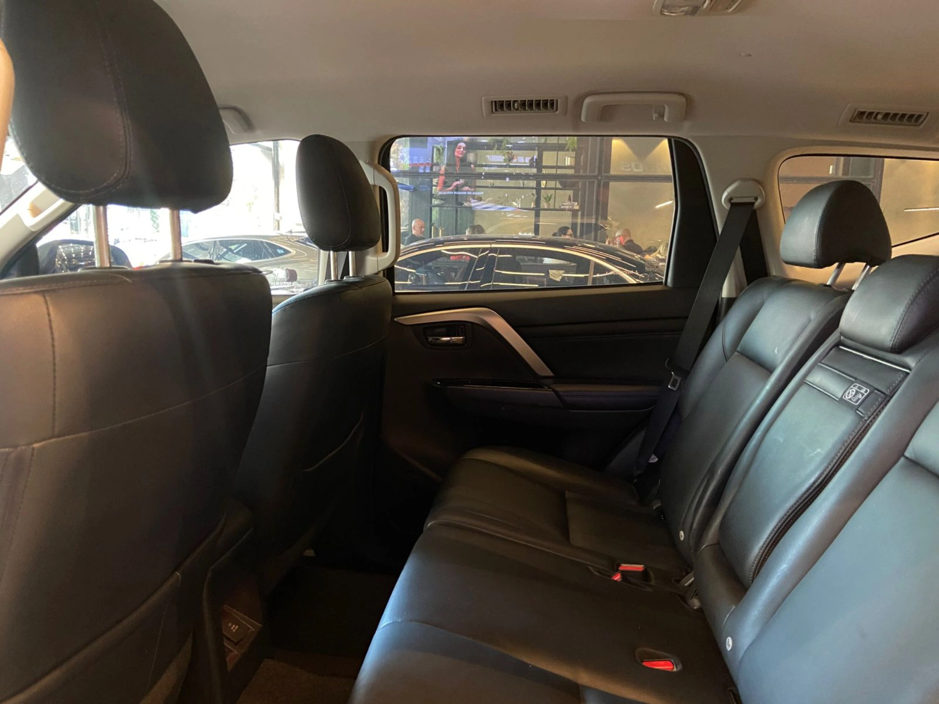 mitsubishi PAJERO SPORT 2.4 16V MIVEC TURBO DIESEL HPE AWD AUTOMÁTICO 2021