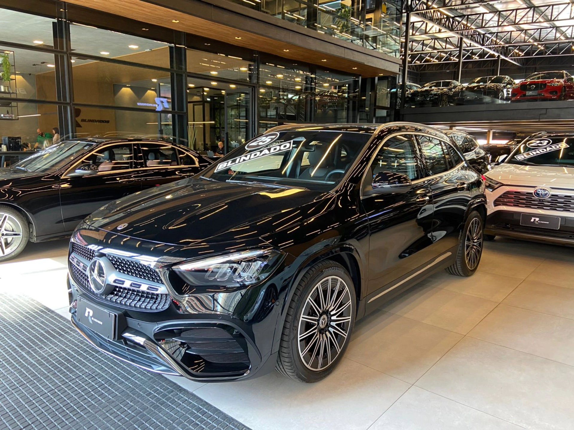 mercedes-benz GLA 200 1.3 MHEV AMG LINE 7G-DCT 2025