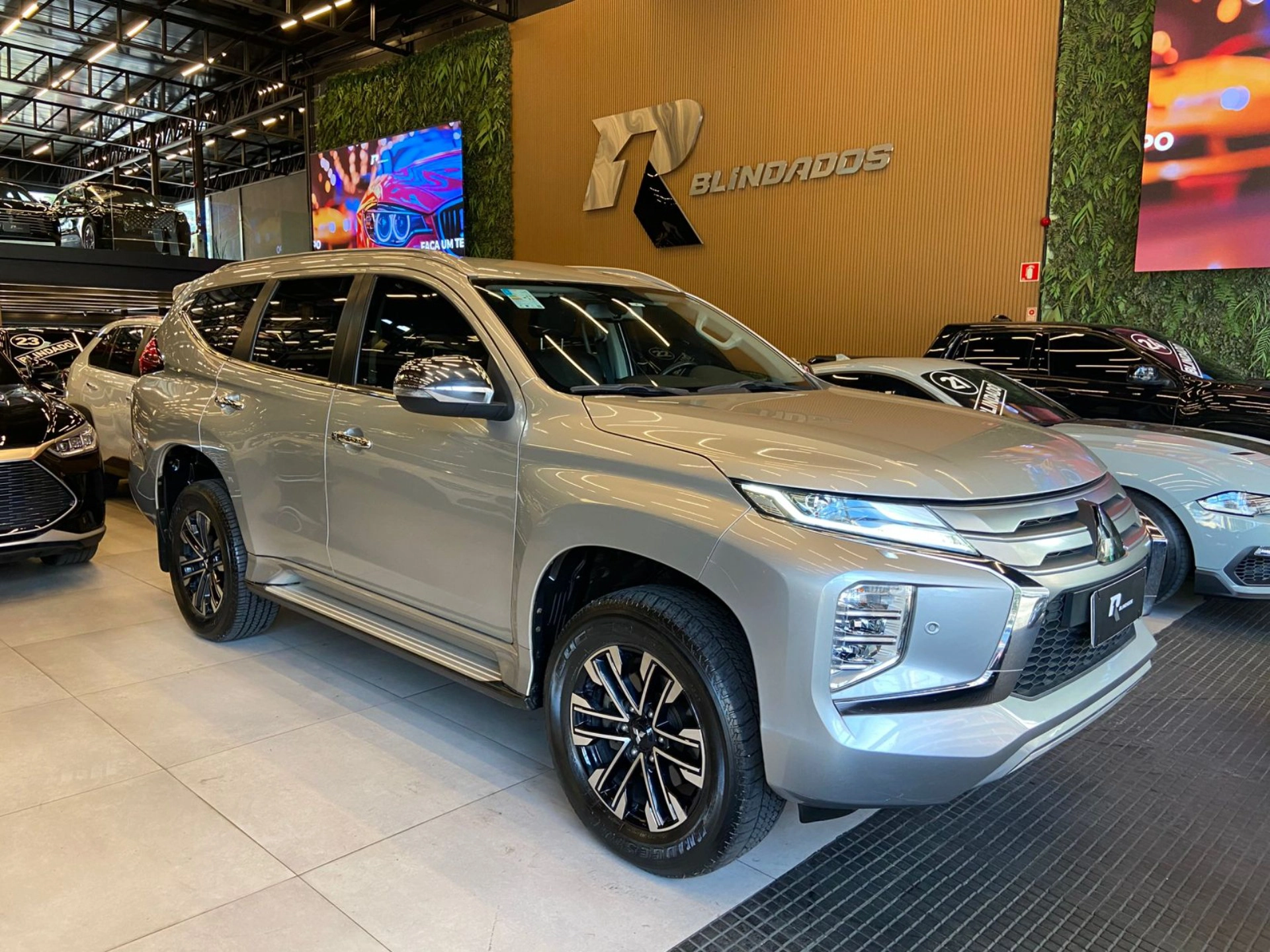 mitsubishi PAJERO SPORT 2.4 16V MIVEC TURBO DIESEL HPE AWD AUTOMÁTICO 2021