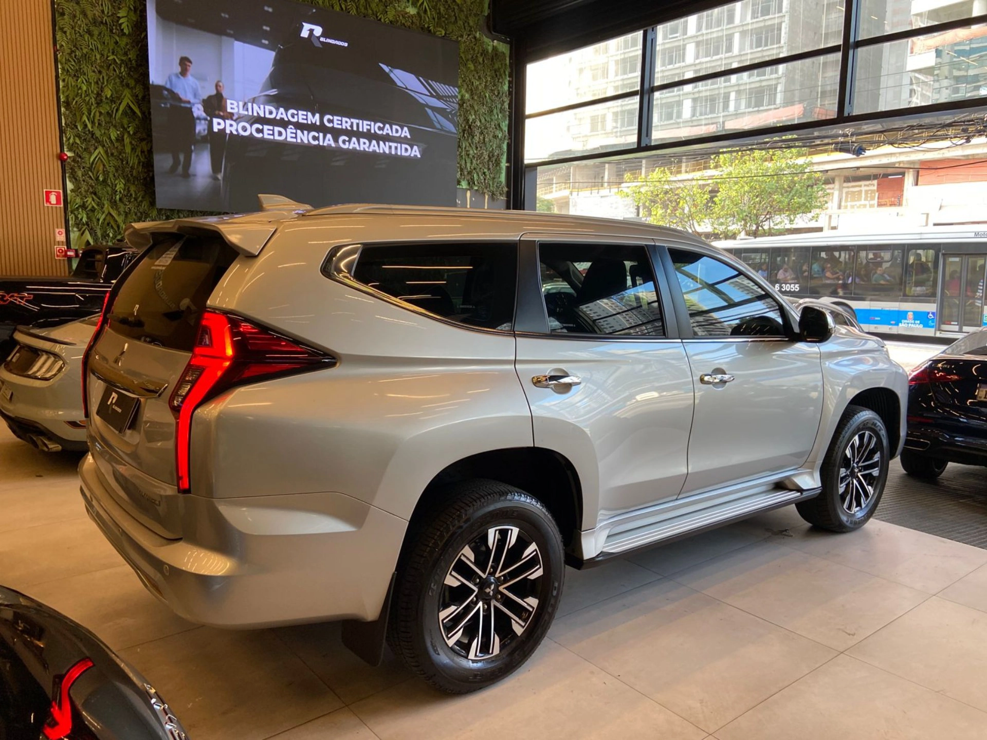 mitsubishi PAJERO SPORT 2.4 16V MIVEC TURBO DIESEL HPE AWD AUTOMÁTICO 2021