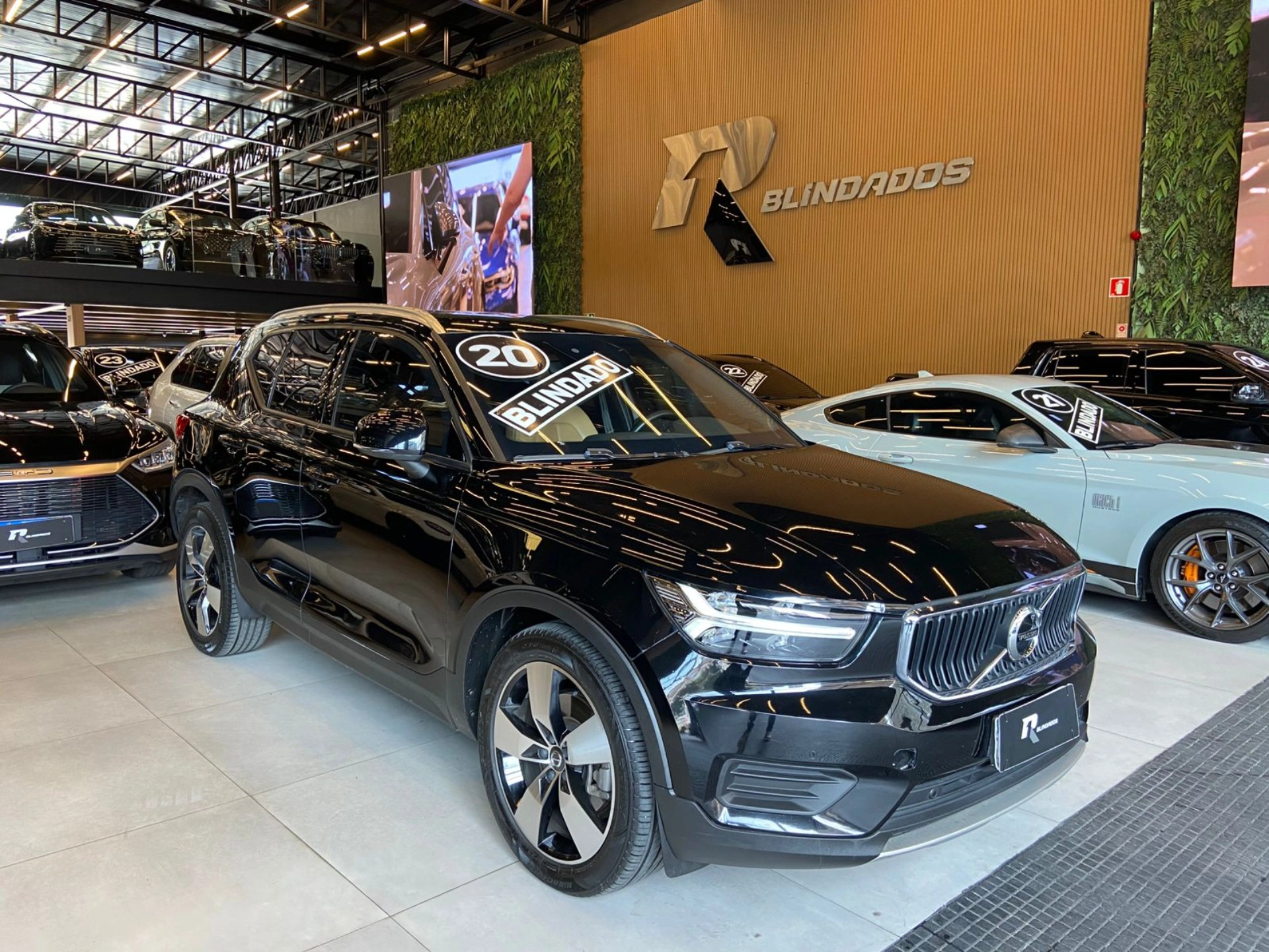 volvo XC40 2.0 T5 GASOLINA MOMENTUM AWD GEARTRONIC 2020