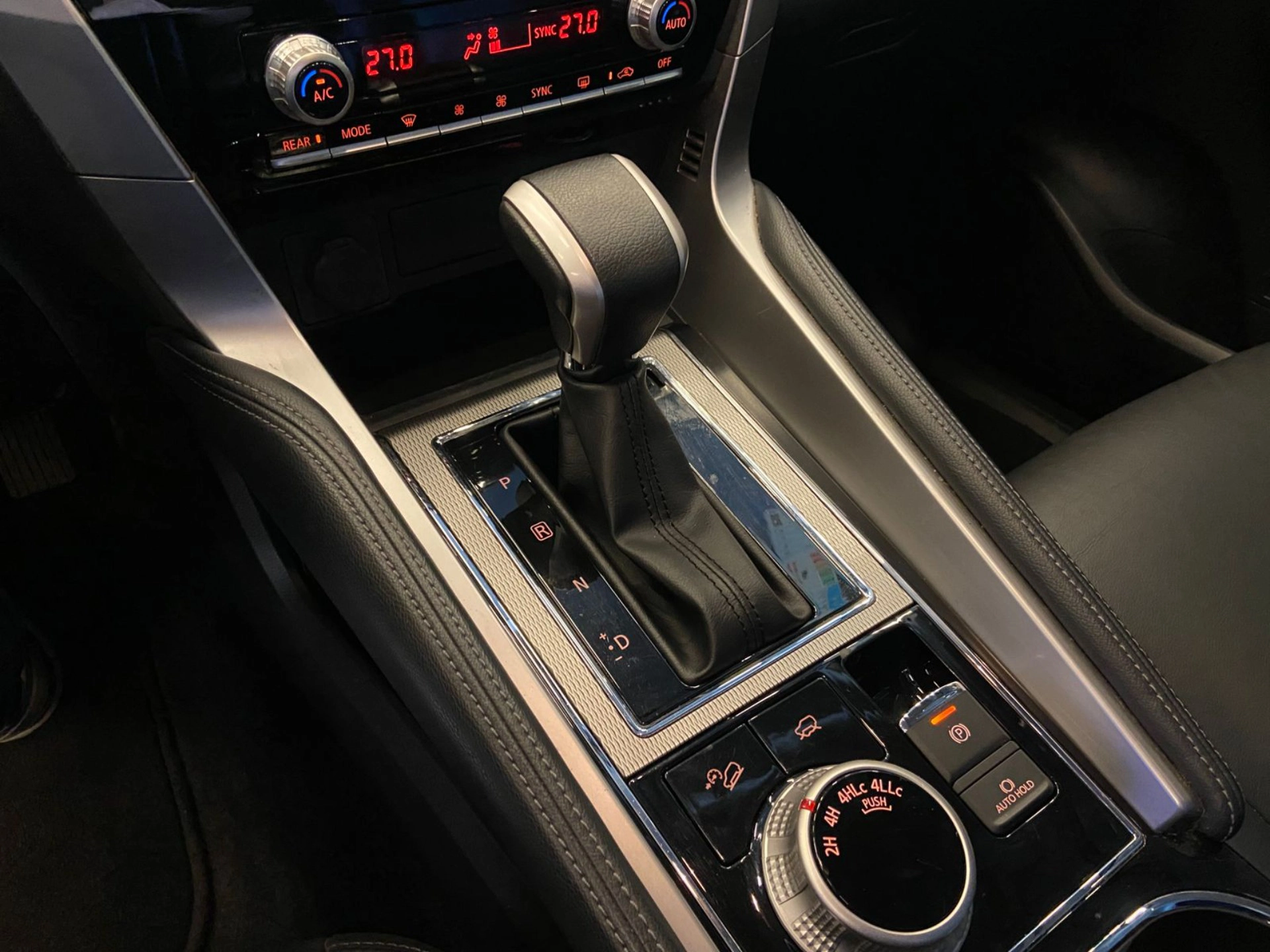 mitsubishi PAJERO SPORT 2.4 16V MIVEC TURBO DIESEL HPE AWD AUTOMÁTICO 2021