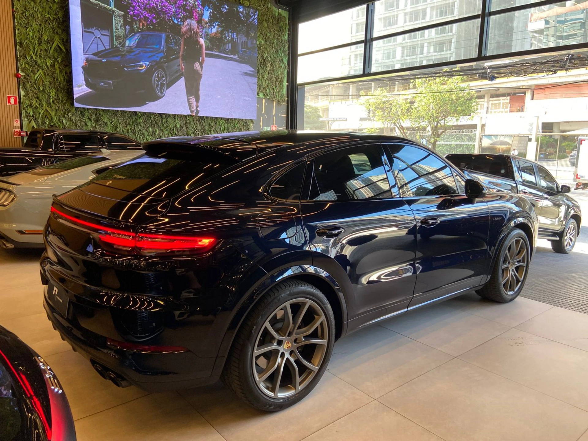 porsche CAYENNE 3.0 V6 E-HYBRID COUPÉ PLATINUM EDITION AWD TIPTRONIC S 2023