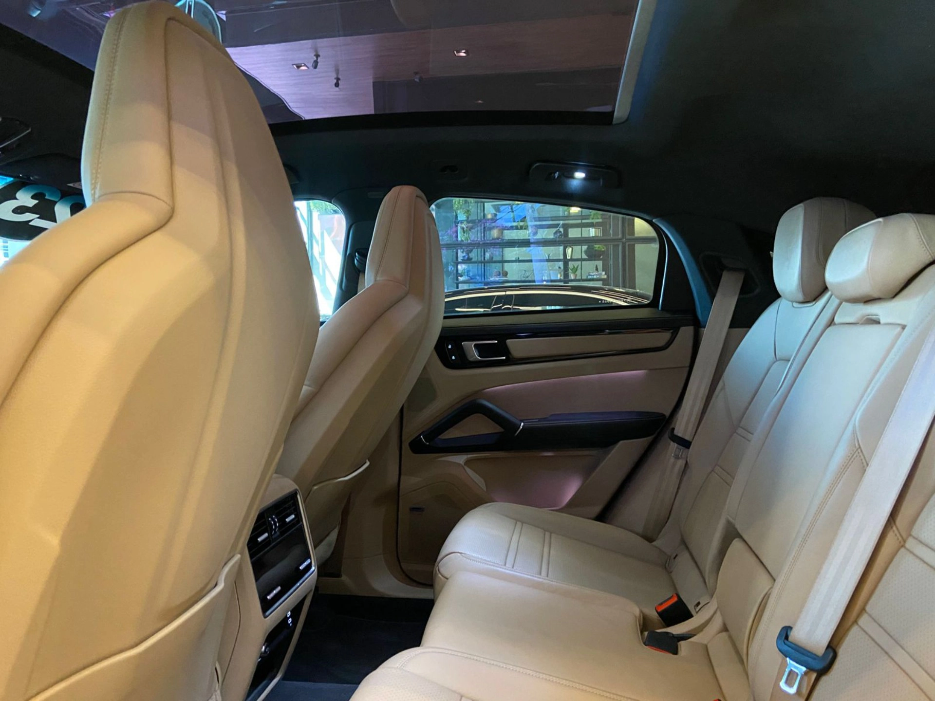 porsche CAYENNE 3.0 V6 E-HYBRID COUPÉ PLATINUM EDITION AWD TIPTRONIC S 2023