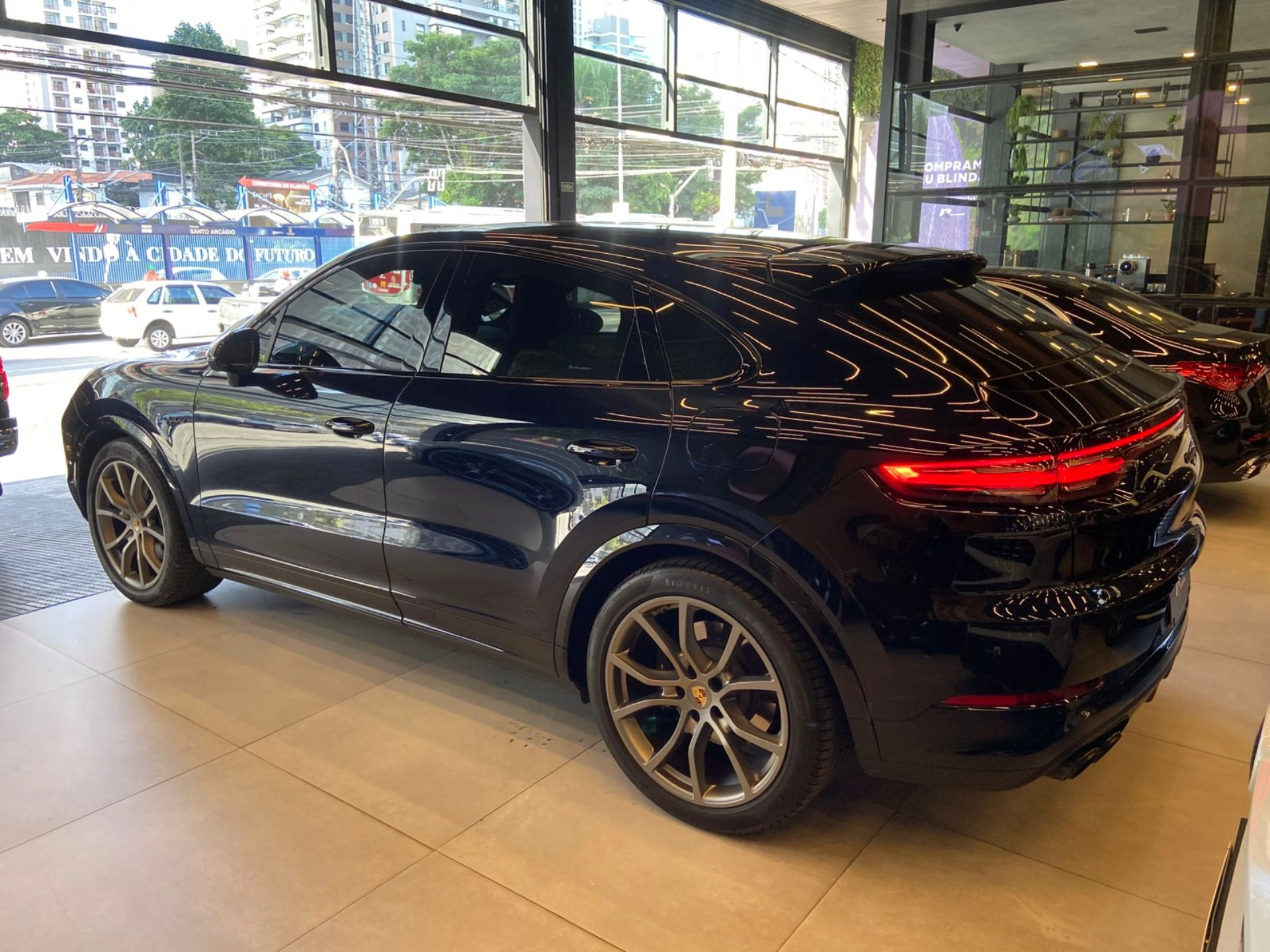 porsche CAYENNE 3.0 V6 E-HYBRID COUPÉ PLATINUM EDITION AWD TIPTRONIC S 2023