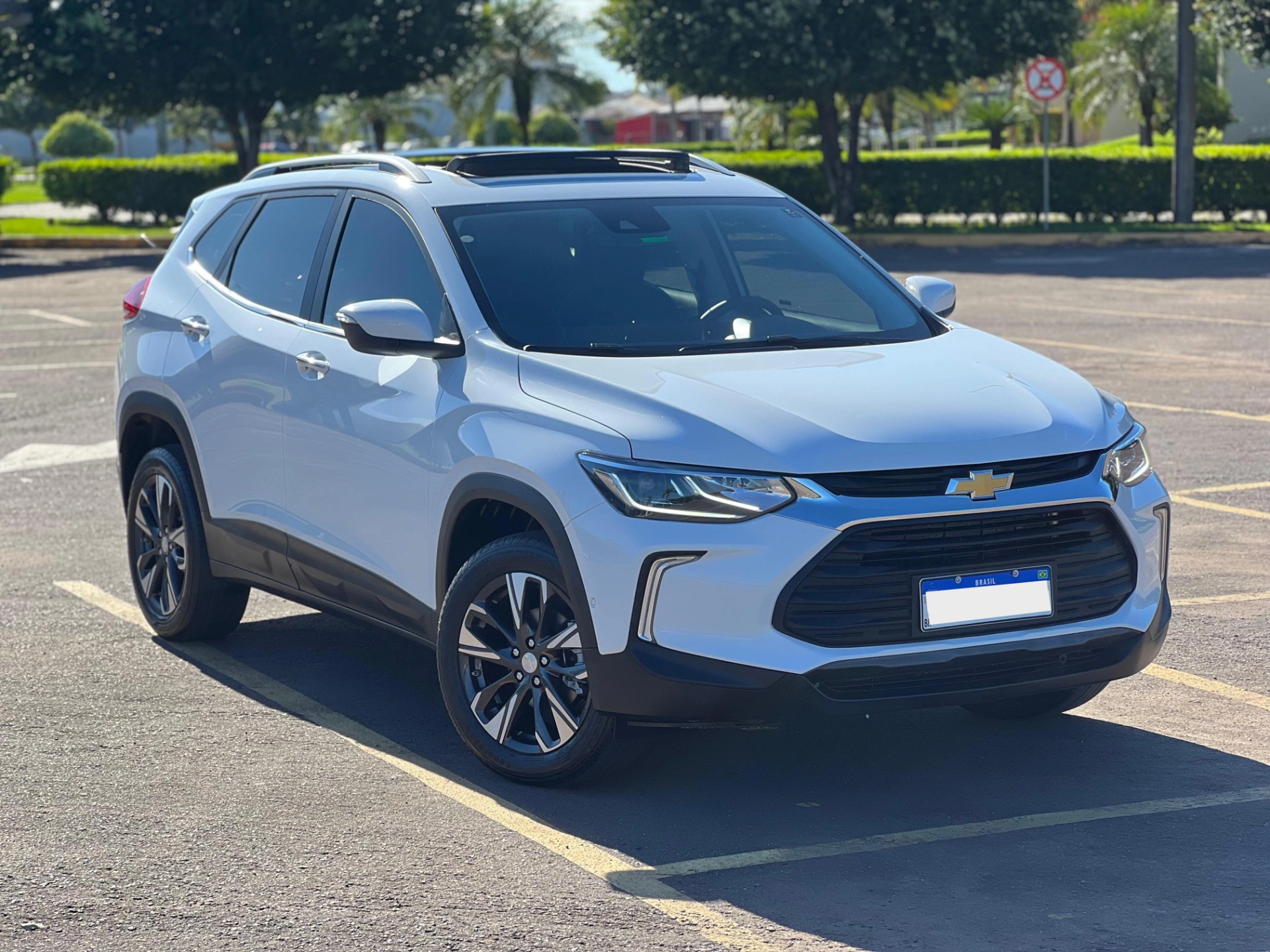 CHEVROLET TRACKER