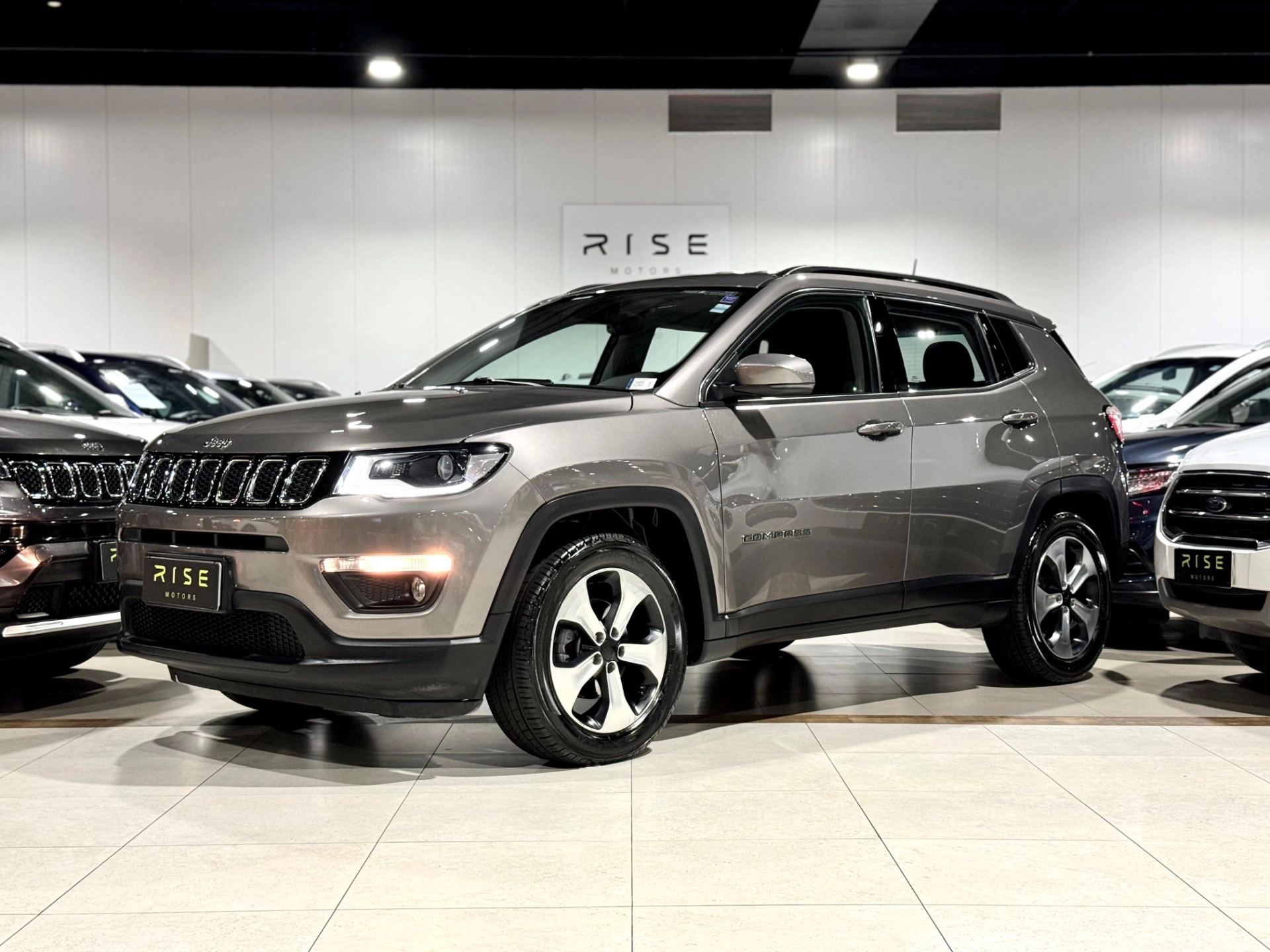 JEEP COMPASS 2.0 16V FLEX LONGITUDE AUTOMÁTICO