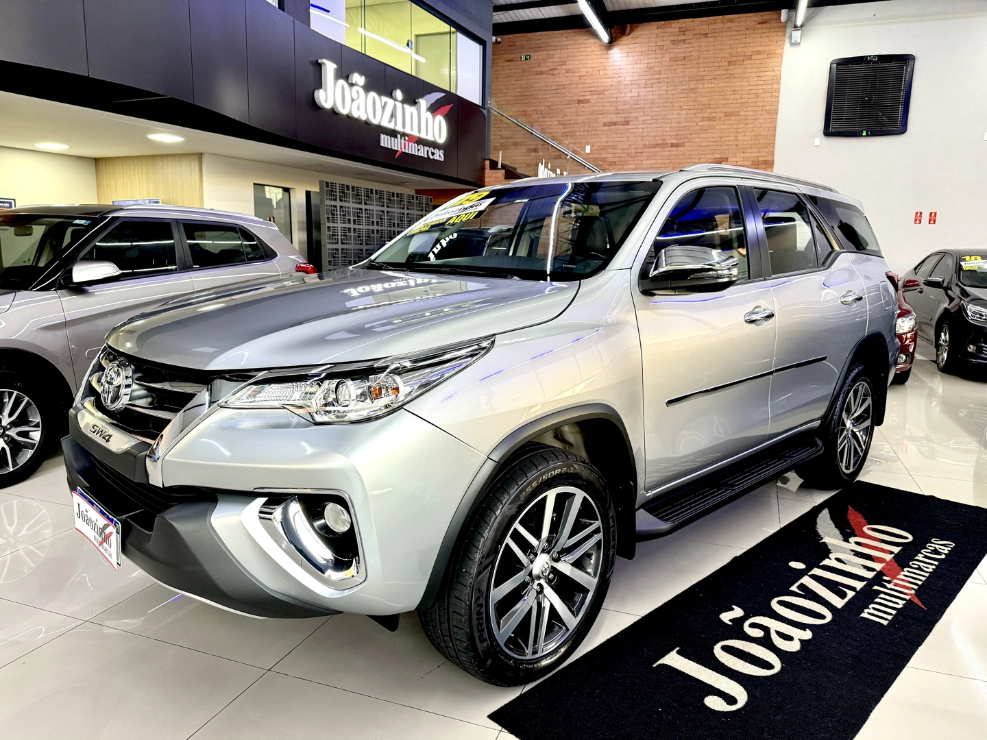 TOYOTA HILUX SW4 2.7 SR 4X2 16V FLEX 4P AUTOMÁTICO