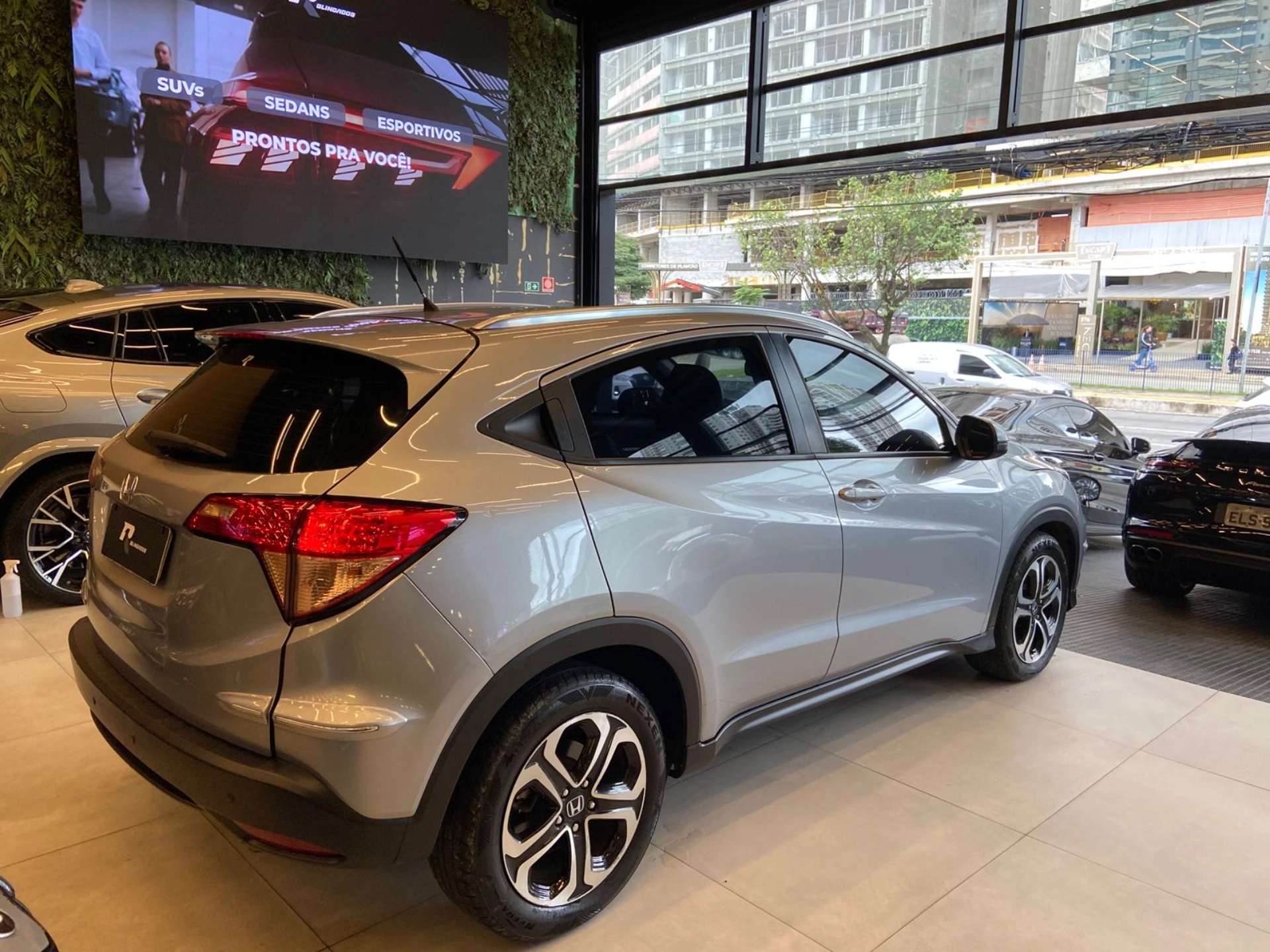 honda HR-V 1.8 16V FLEX LX 4P AUTOMÁTICO 2018