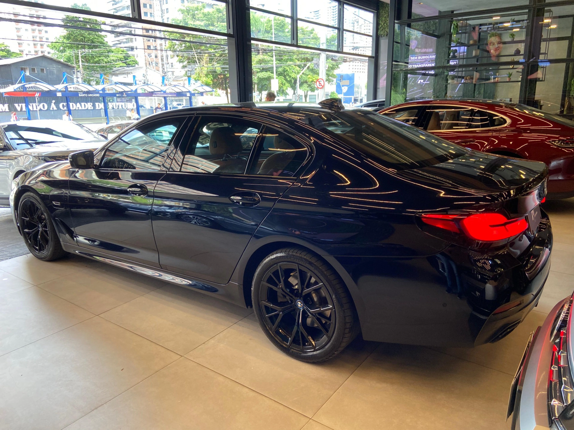 bmw 530E 2.0 16V TWINPOWER HÍBRIDO M SPORT AUTOMÁTICO 2023