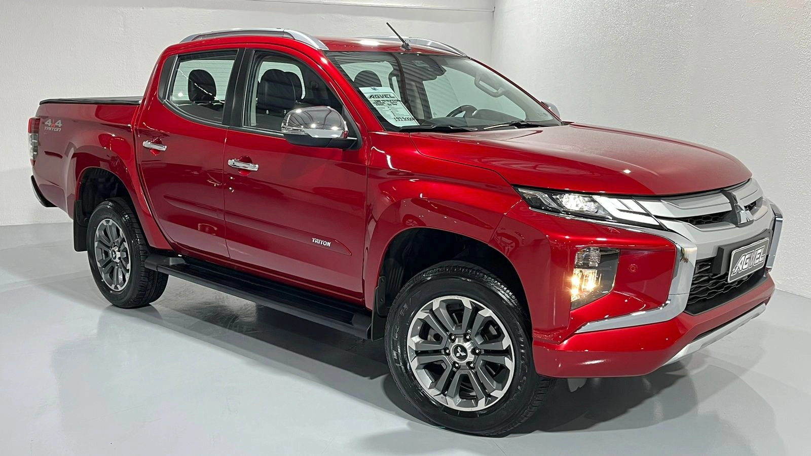 MITSUBISHI L200 TRITON 2.4 16V TURBO DIESEL SPORT HPE-S CD 4P 4X4 AUTOMÁTICO