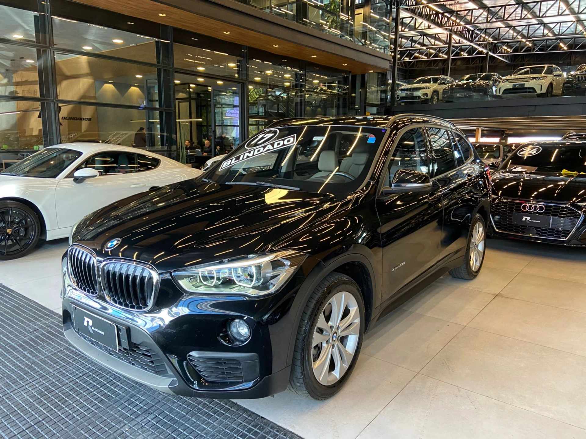 bmw X1 2.0 16V TURBO ACTIVEFLEX SDRIVE20I X-LINE 4P AUTOMÁTICO 2017