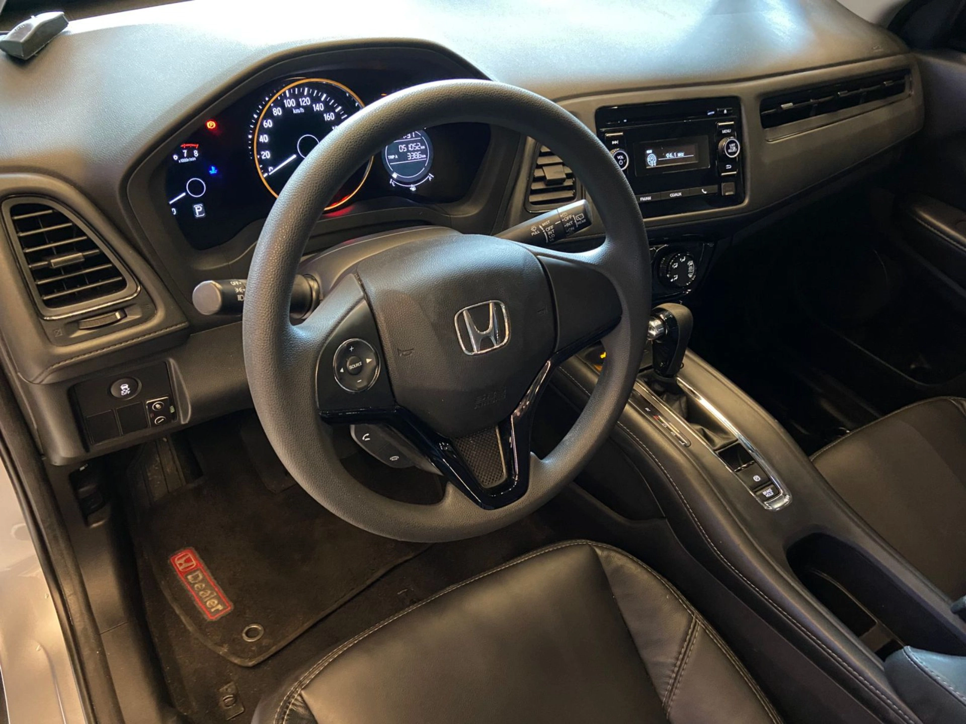 honda HR-V 1.8 16V FLEX LX 4P AUTOMÁTICO 2018