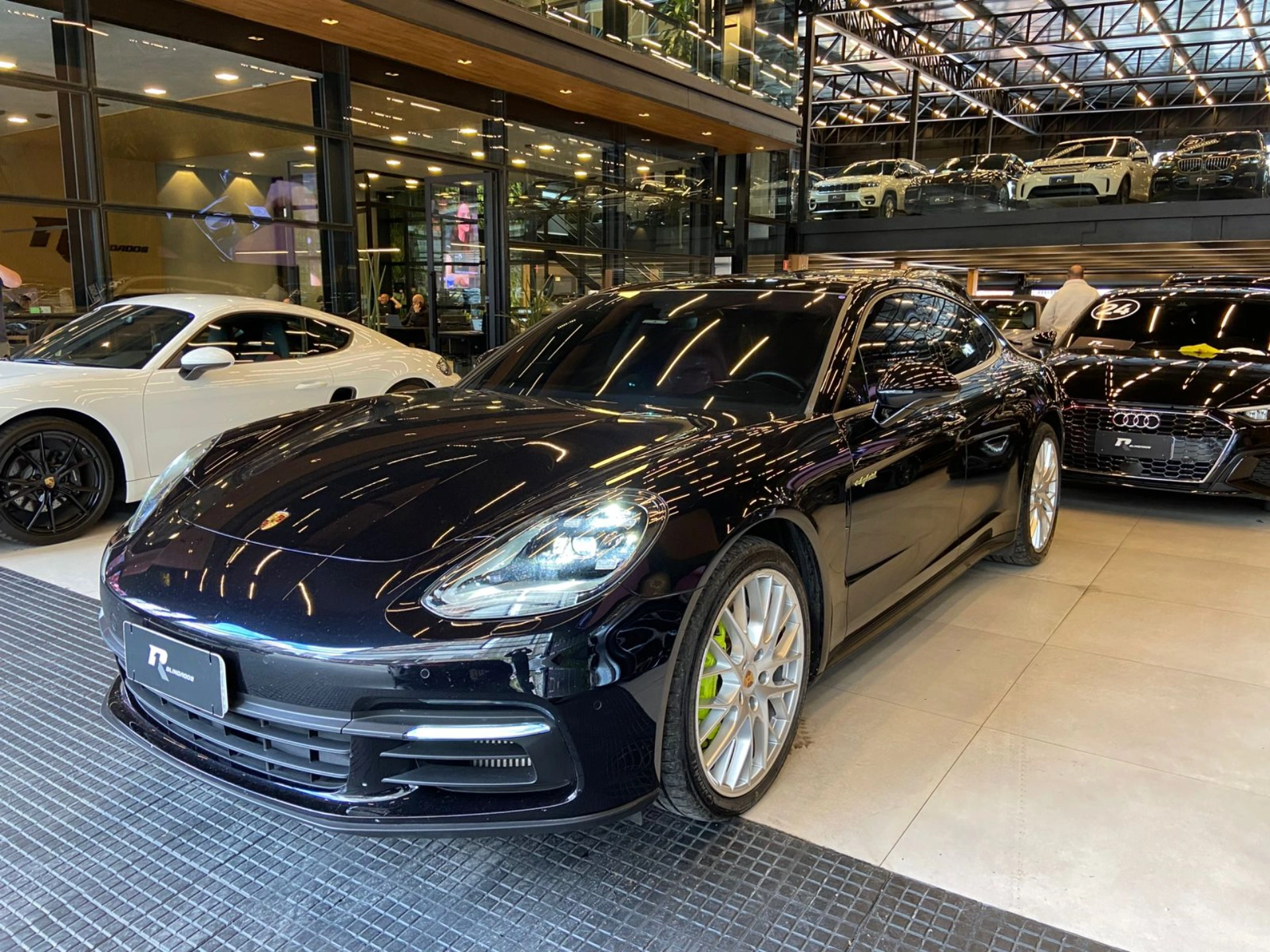 porsche PANAMERA 2.9 V6 E-HYBRID 4 PDK 2019 porsche PANAMERA 2.9 V6 E-HYBRID 4 PDK 2019
