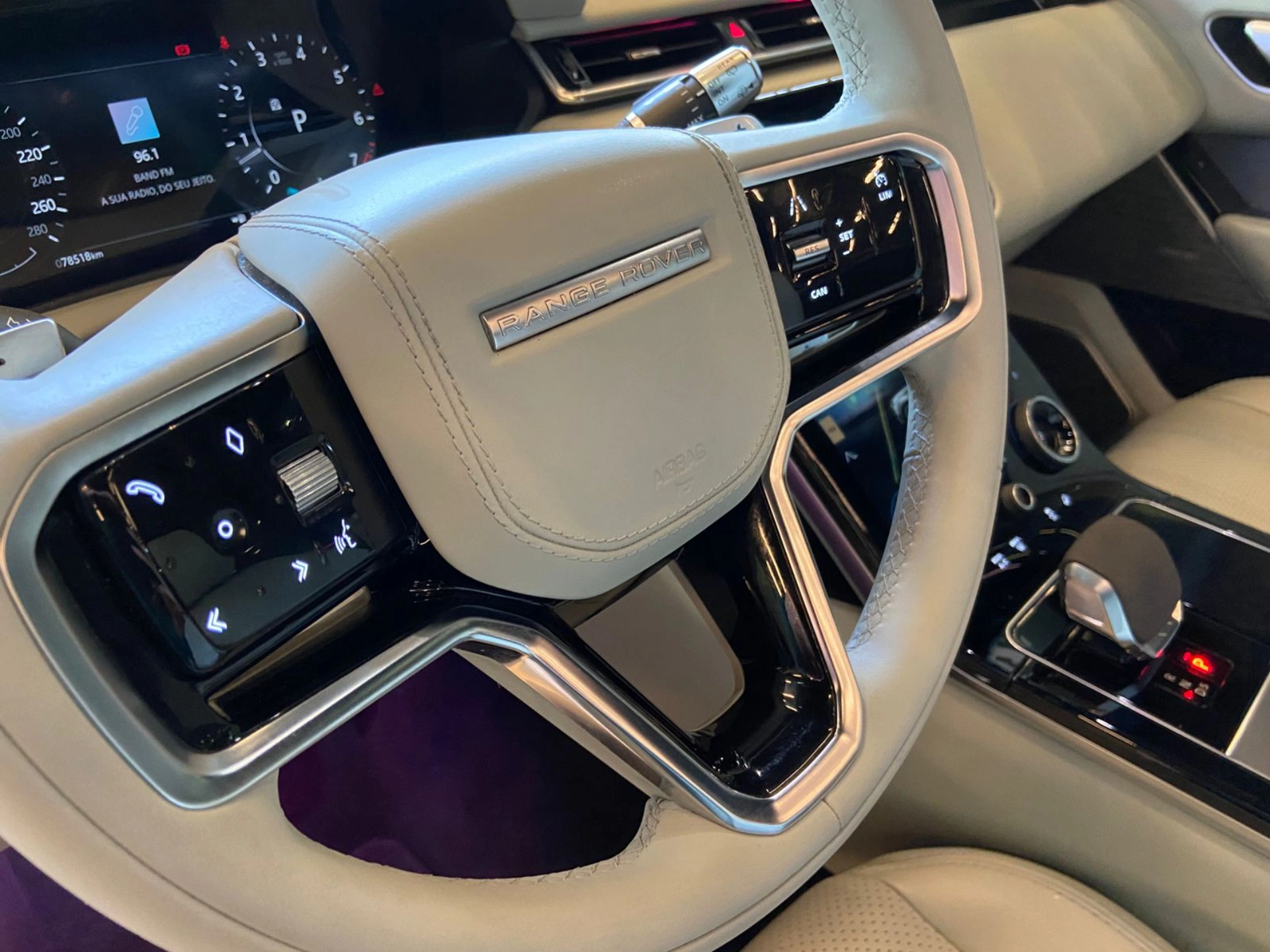 land rover RANGE ROVER VELAR 3.0 P340 GASOLINA R-DYNAMIC SE AUTOMÁTICO 2021