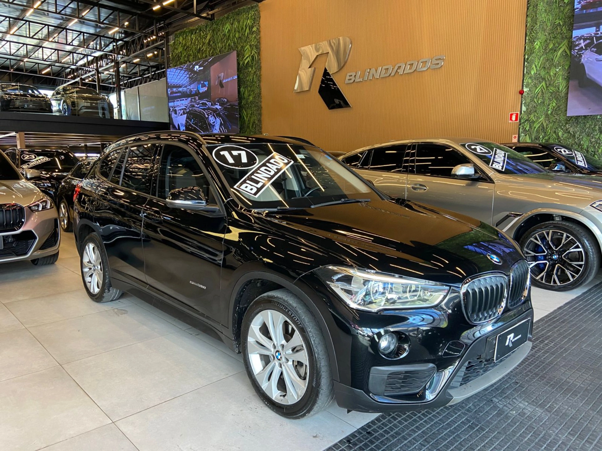 bmw X1 2.0 16V TURBO ACTIVEFLEX SDRIVE20I X-LINE 4P AUTOMÁTICO 2017