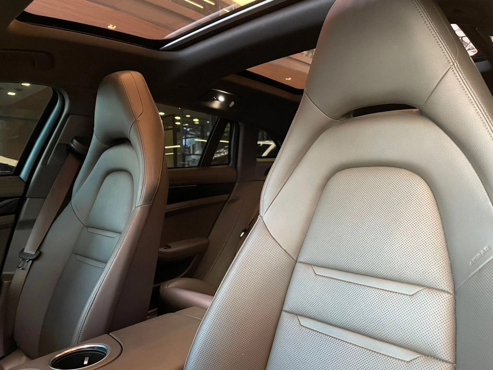 porsche PANAMERA 2.9 V6 E-HYBRID 4 SPORT TURISMO PDK 2020