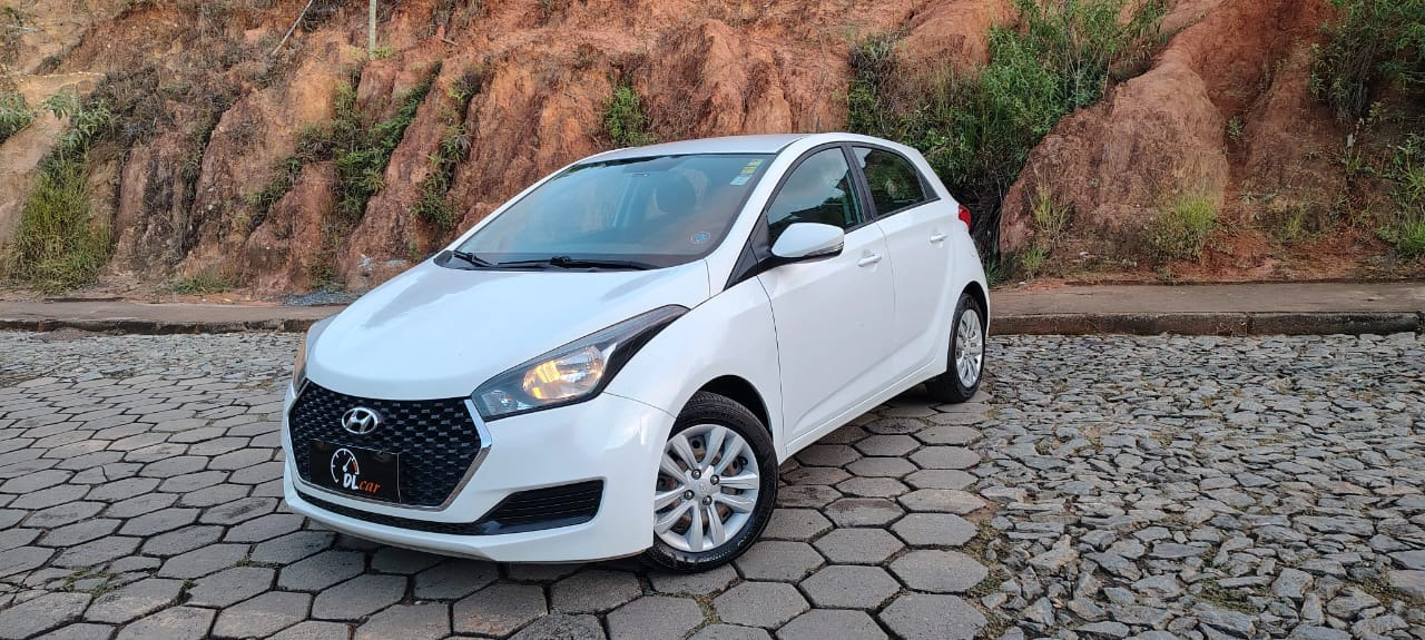 HYUNDAI HB20 1.0 COMFORT PLUS 12V FLEX 4P MANUAL