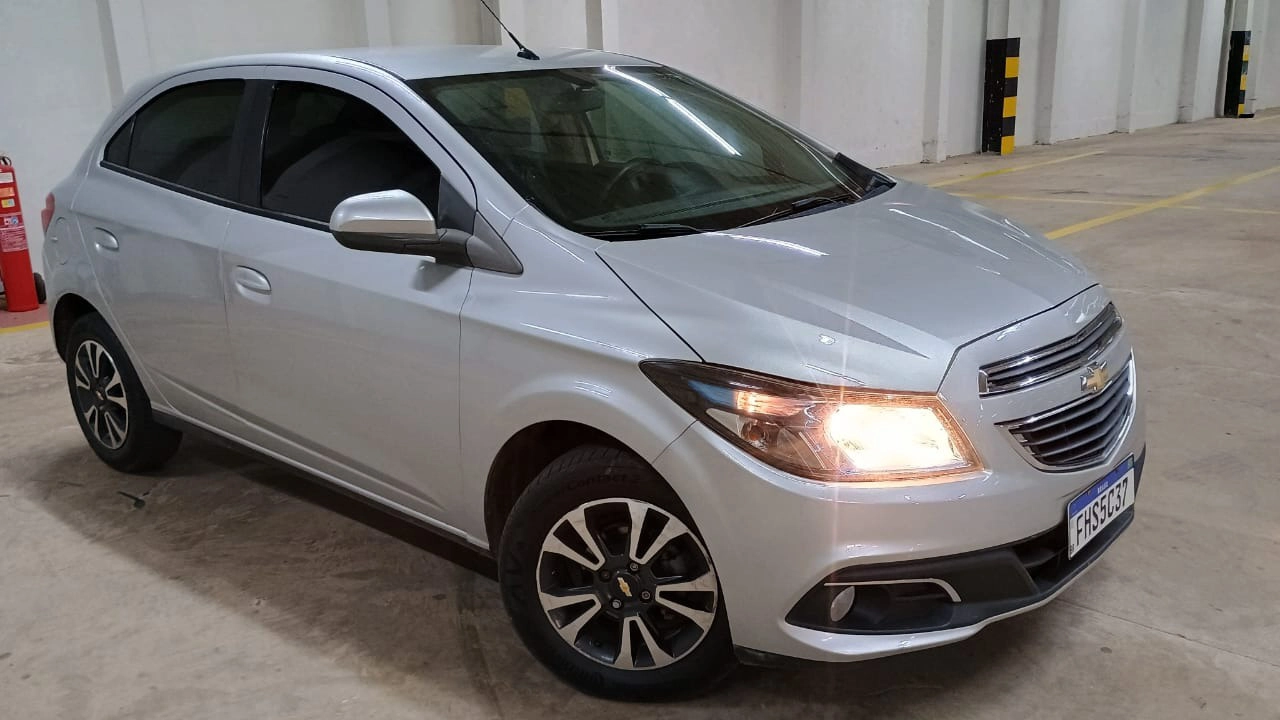 CHEVROLET ONIX 1.4 MPFI LTZ 8V FLEX 4P AUTOMÁTICO