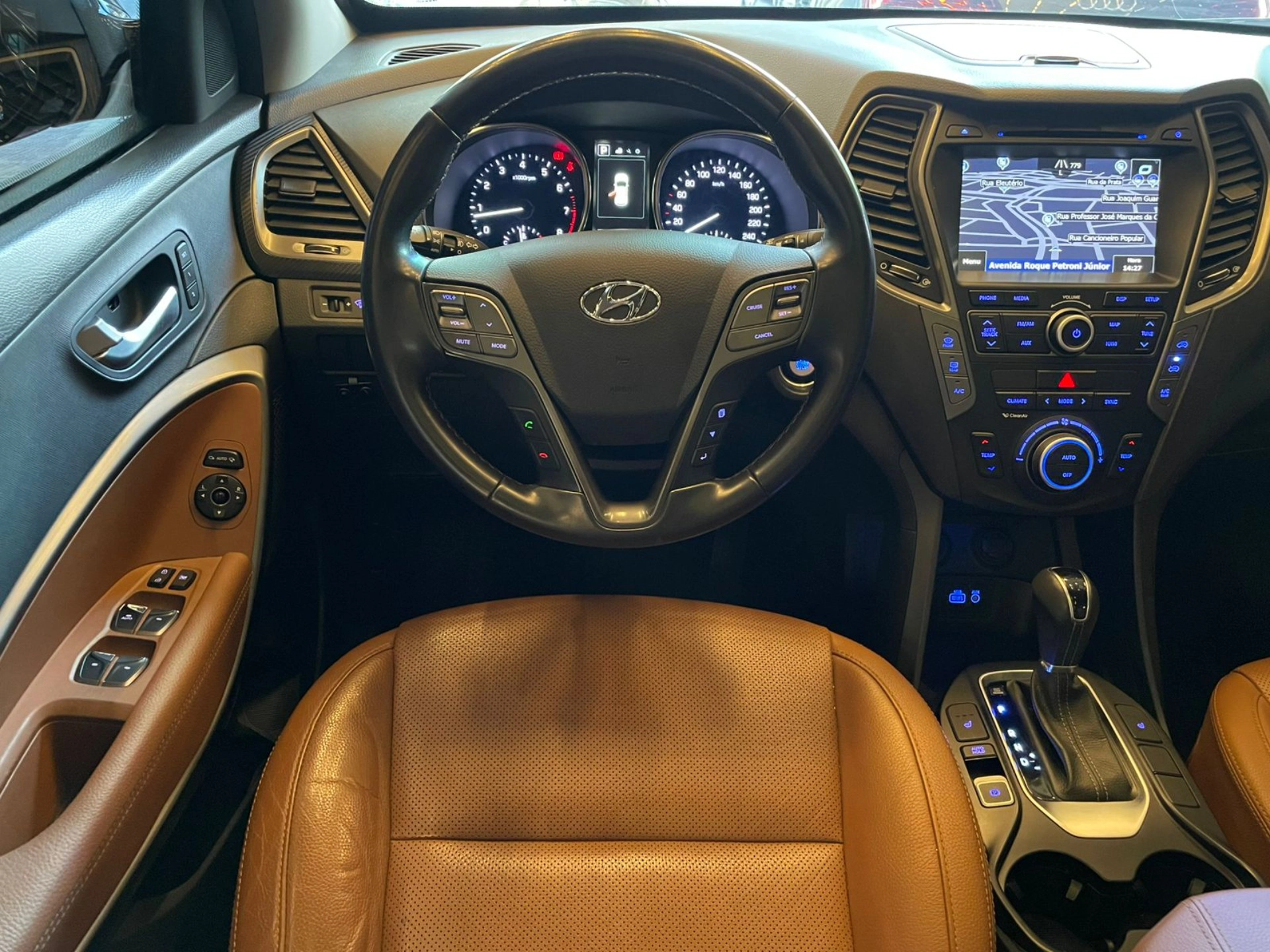 hyundai SANTA FÉ 3.3 MPFI 4X4 7 LUGARES V6 270CV GASOLINA 4P AUTOMÁTICO 2018