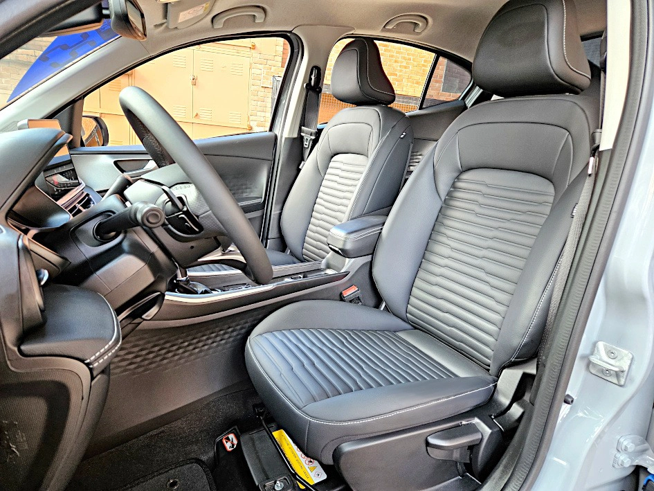 fiat FASTBACK 1.0 TURBO 200 HYBRID AUDACE CVT 2025
