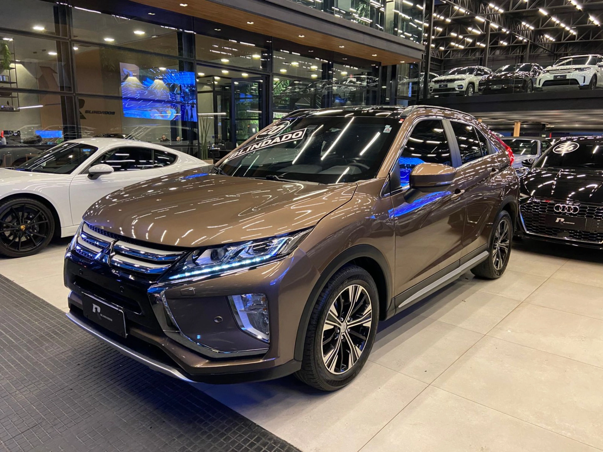 mitsubishi ECLIPSE CROSS 1.5 MIVEC TURBO GASOLINA HPE-S AWD CVT 2020