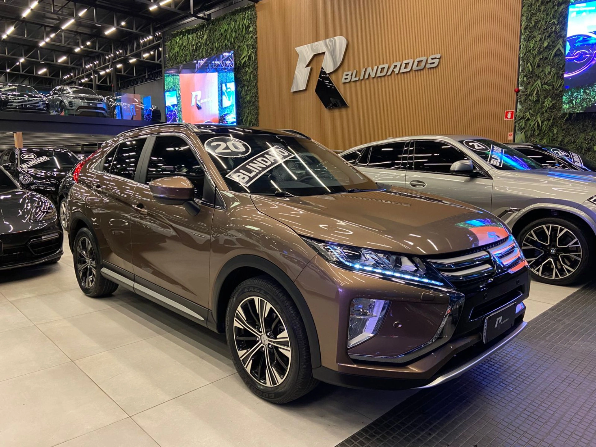 mitsubishi ECLIPSE CROSS 1.5 MIVEC TURBO GASOLINA HPE-S AWD CVT 2020