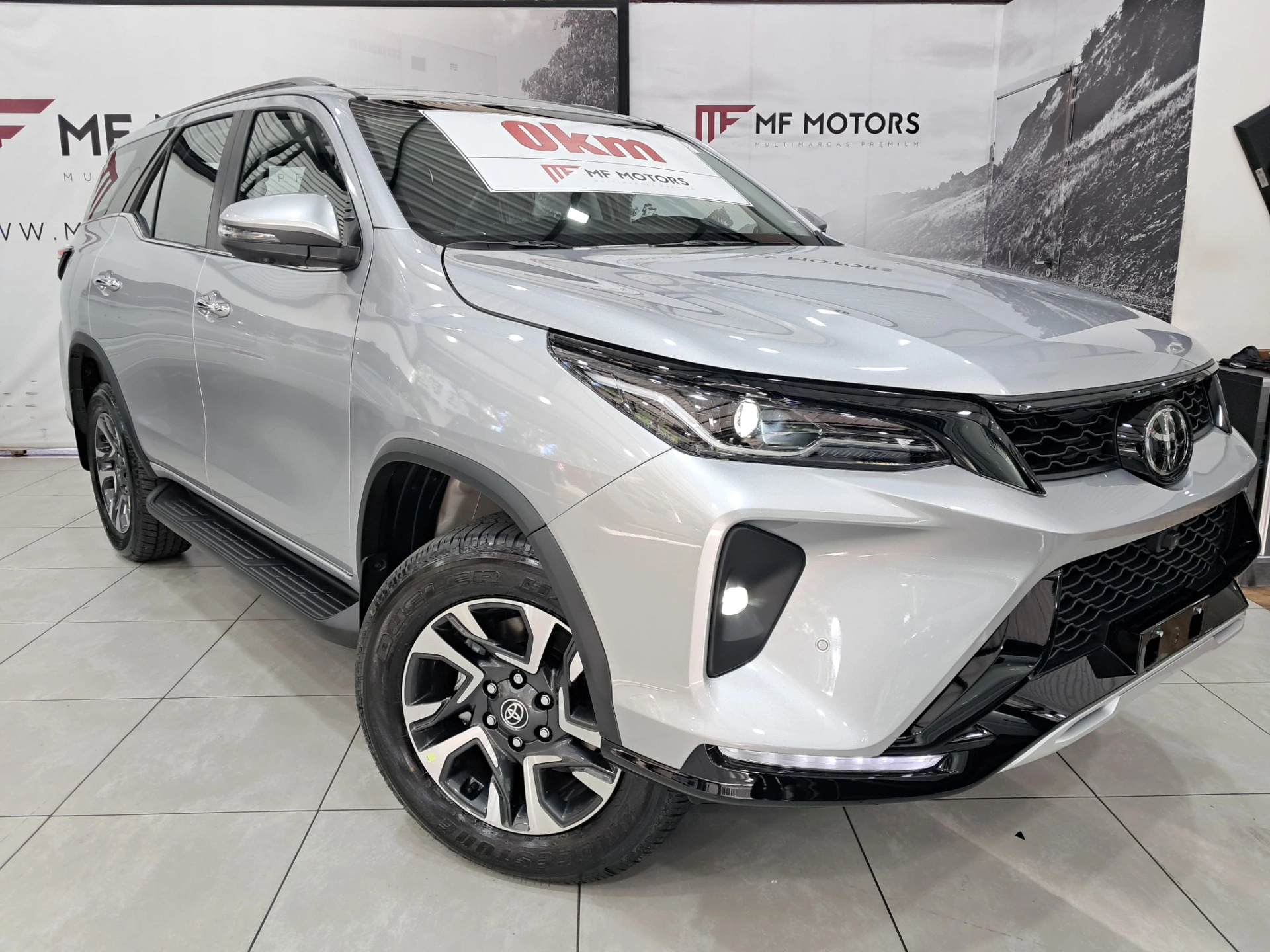 HILUX SW4