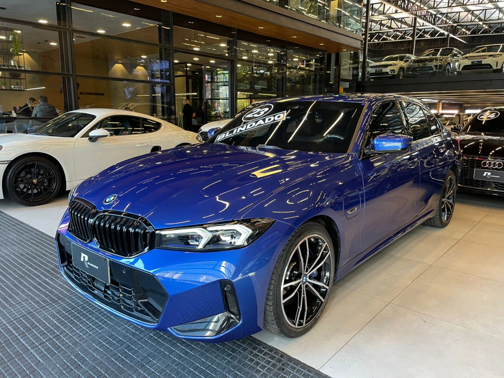 bmw 330E 2.0 16V TURBO HÍBRIDO M SPORT AUTOMÁTICO 2023