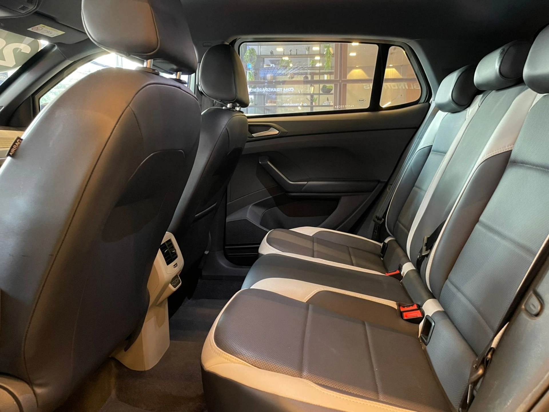 volkswagen T-CROSS 1.4 250 TSI TOTAL FLEX HIGHLINE AUTOMÁTICO 2020