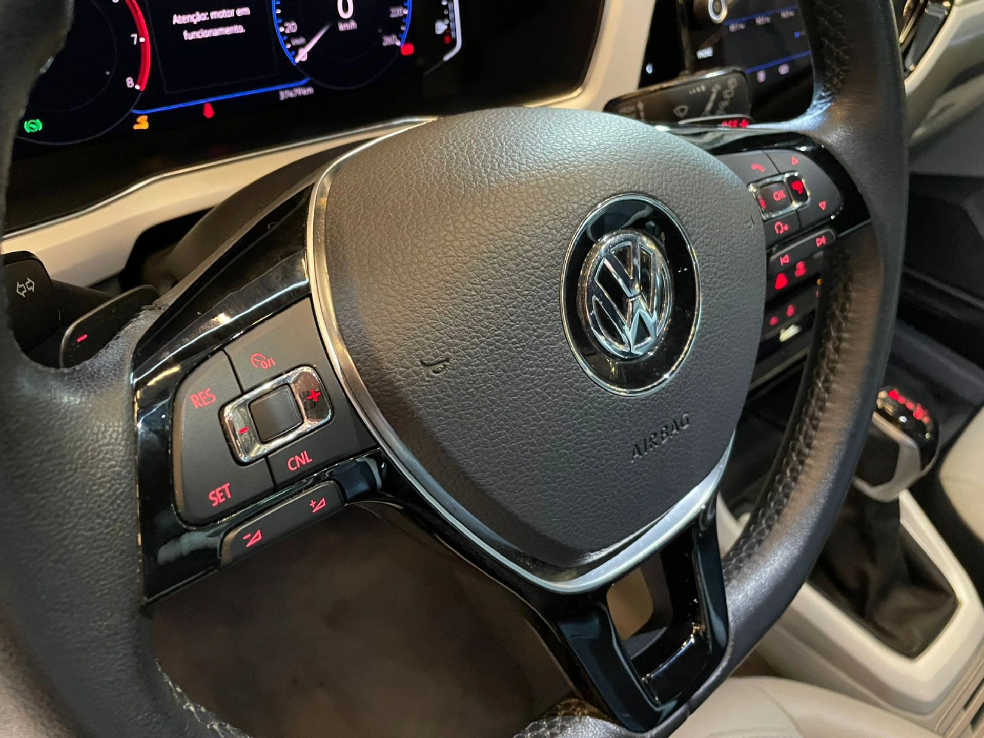 volkswagen T-CROSS 1.4 250 TSI TOTAL FLEX HIGHLINE AUTOMÁTICO 2020