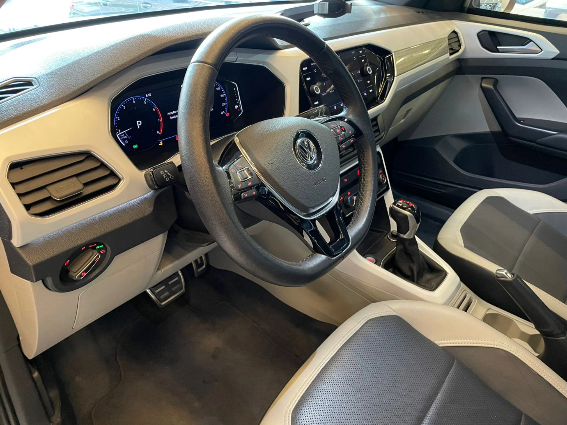 volkswagen T-CROSS 1.4 250 TSI TOTAL FLEX HIGHLINE AUTOMÁTICO 2020