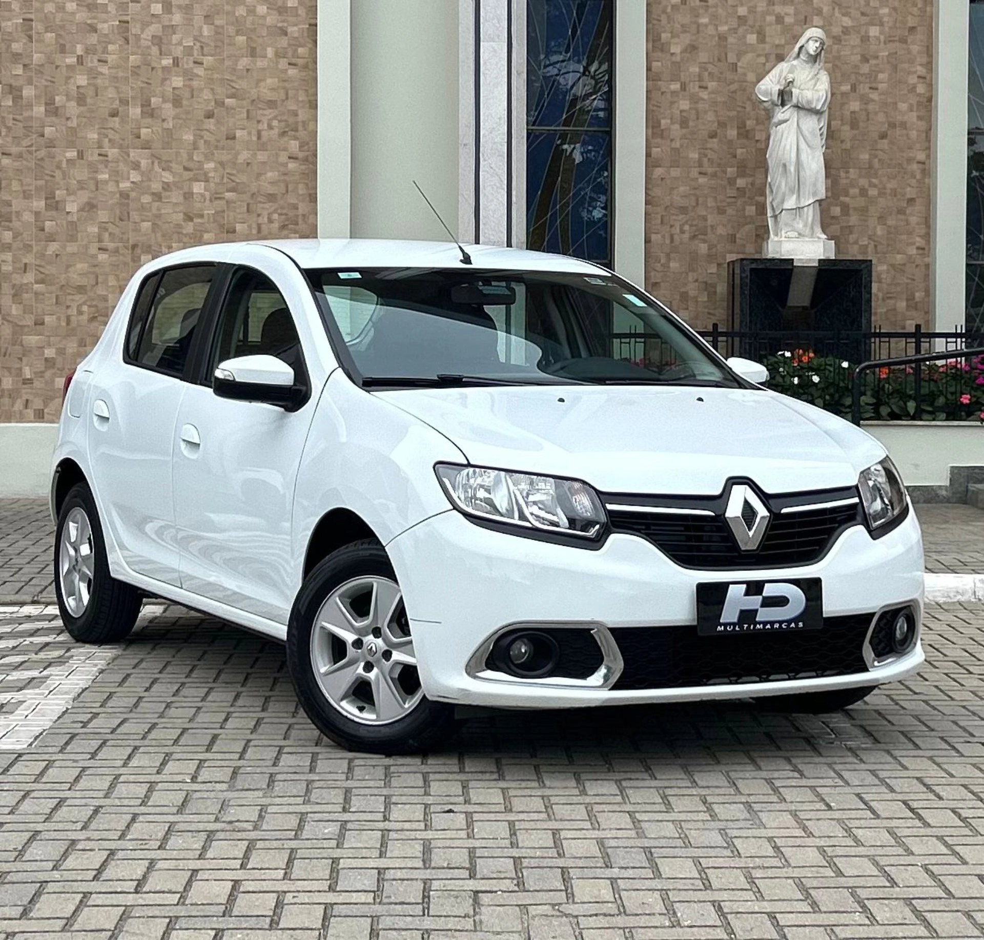 SANDERO 1.6 DYNAMIQUE 8V FLEX 4P MANUAL