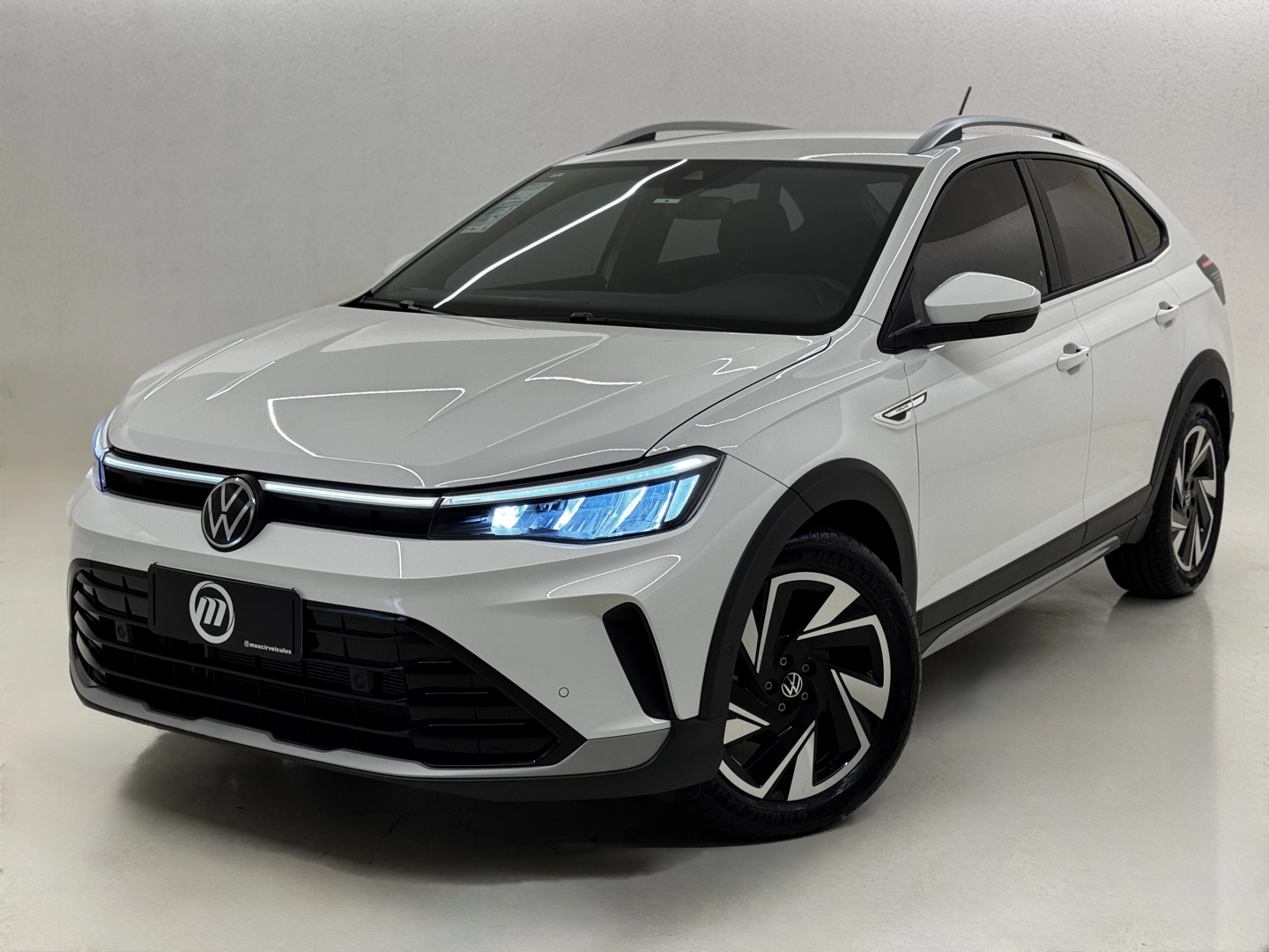 VOLKSWAGEN NIVUS 1.0 200 TSI TOTAL FLEX HIGHLINE AUTOMÁTICO