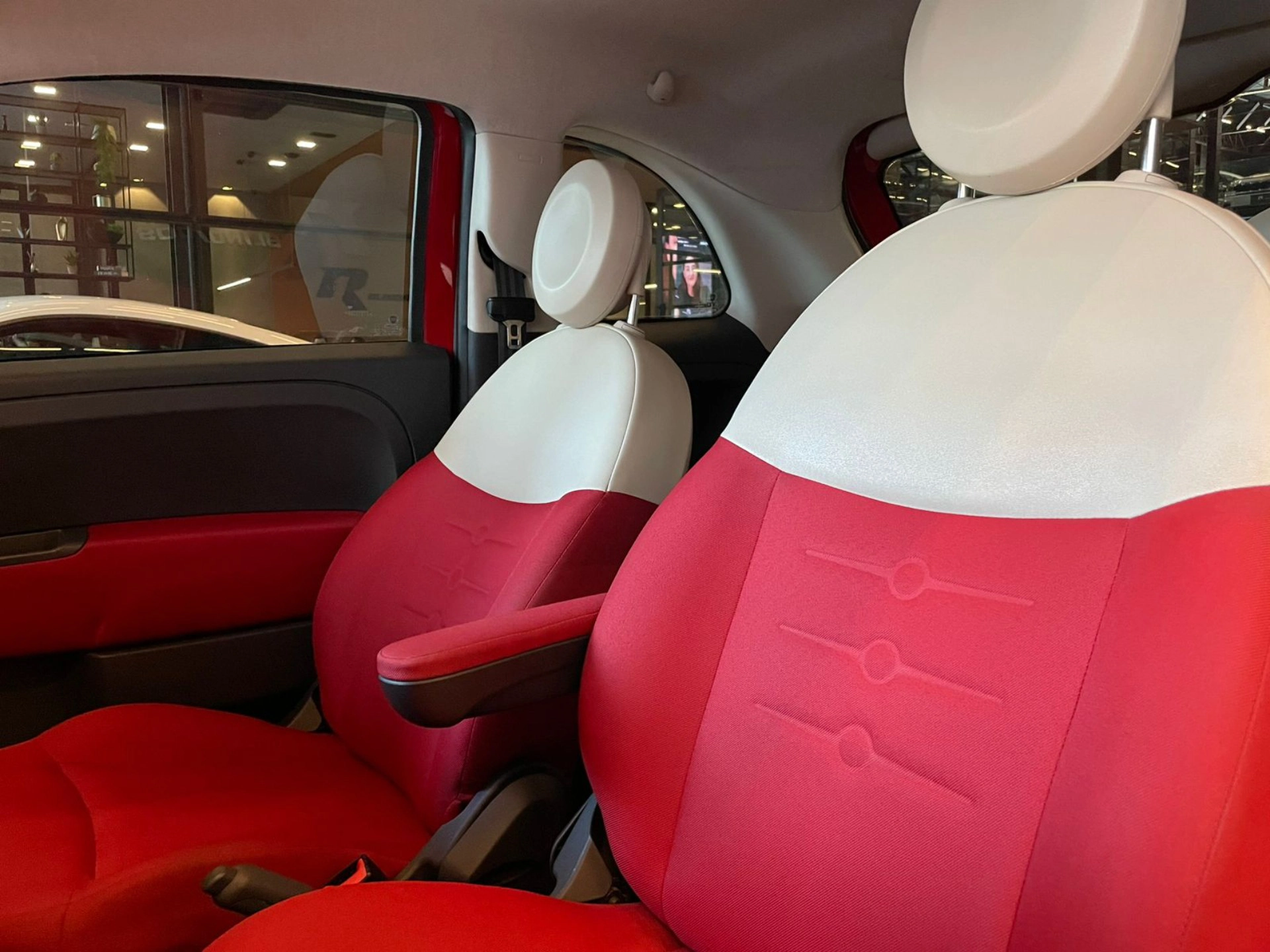 fiat 500 1.4 CULT 8V FLEX 2P AUTOMATIZADO 2015