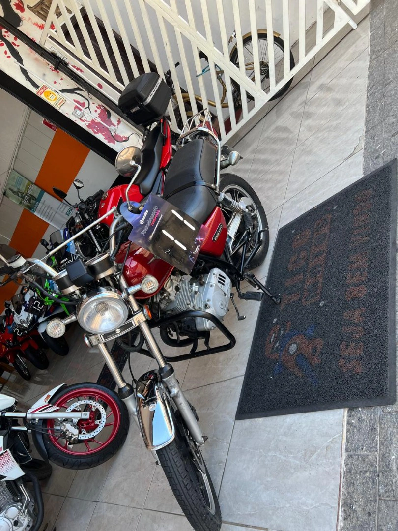 SUZUKI INTRUDER 125 Custom