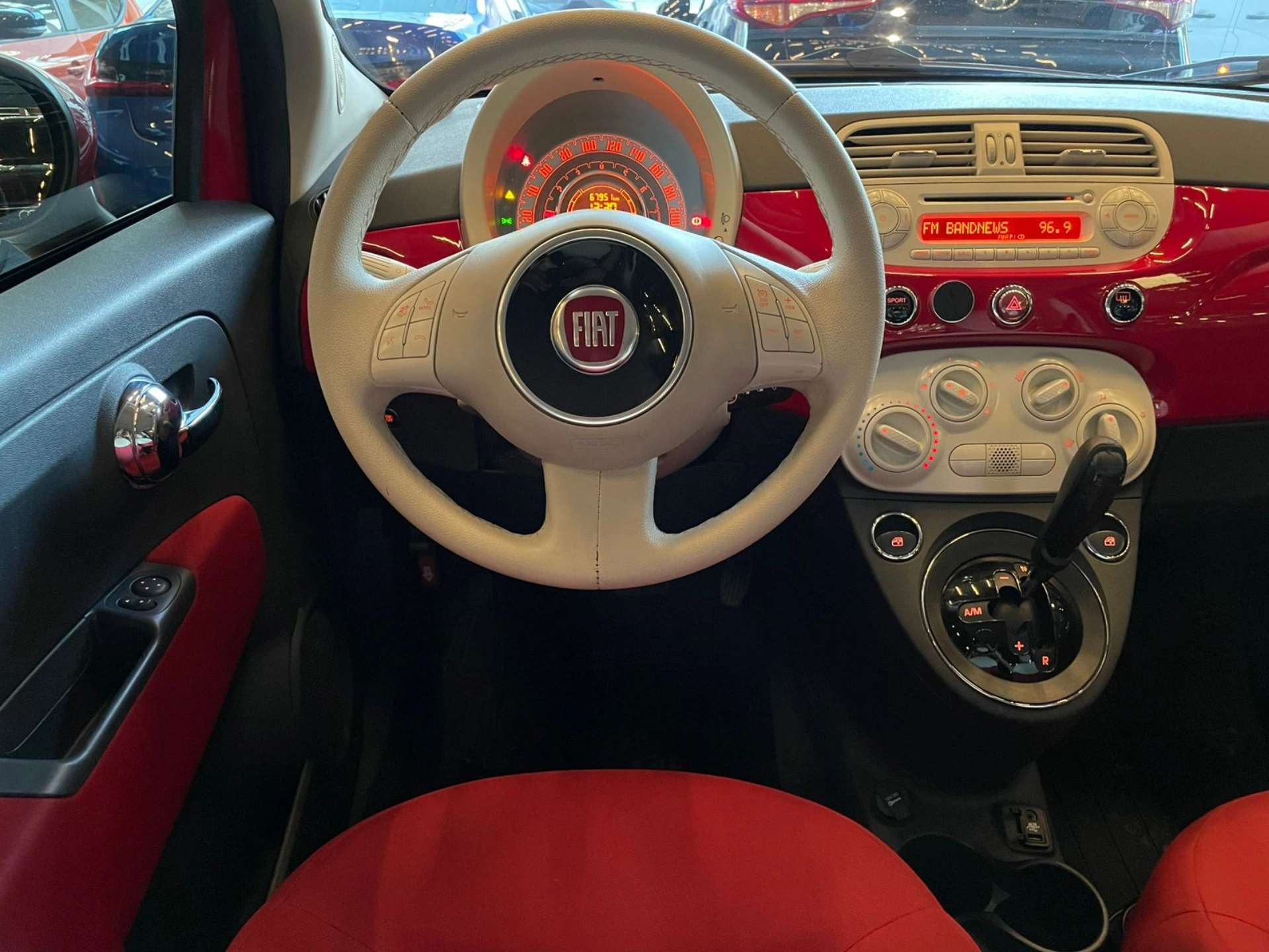 fiat 500 1.4 CULT 8V FLEX 2P AUTOMATIZADO 2015
