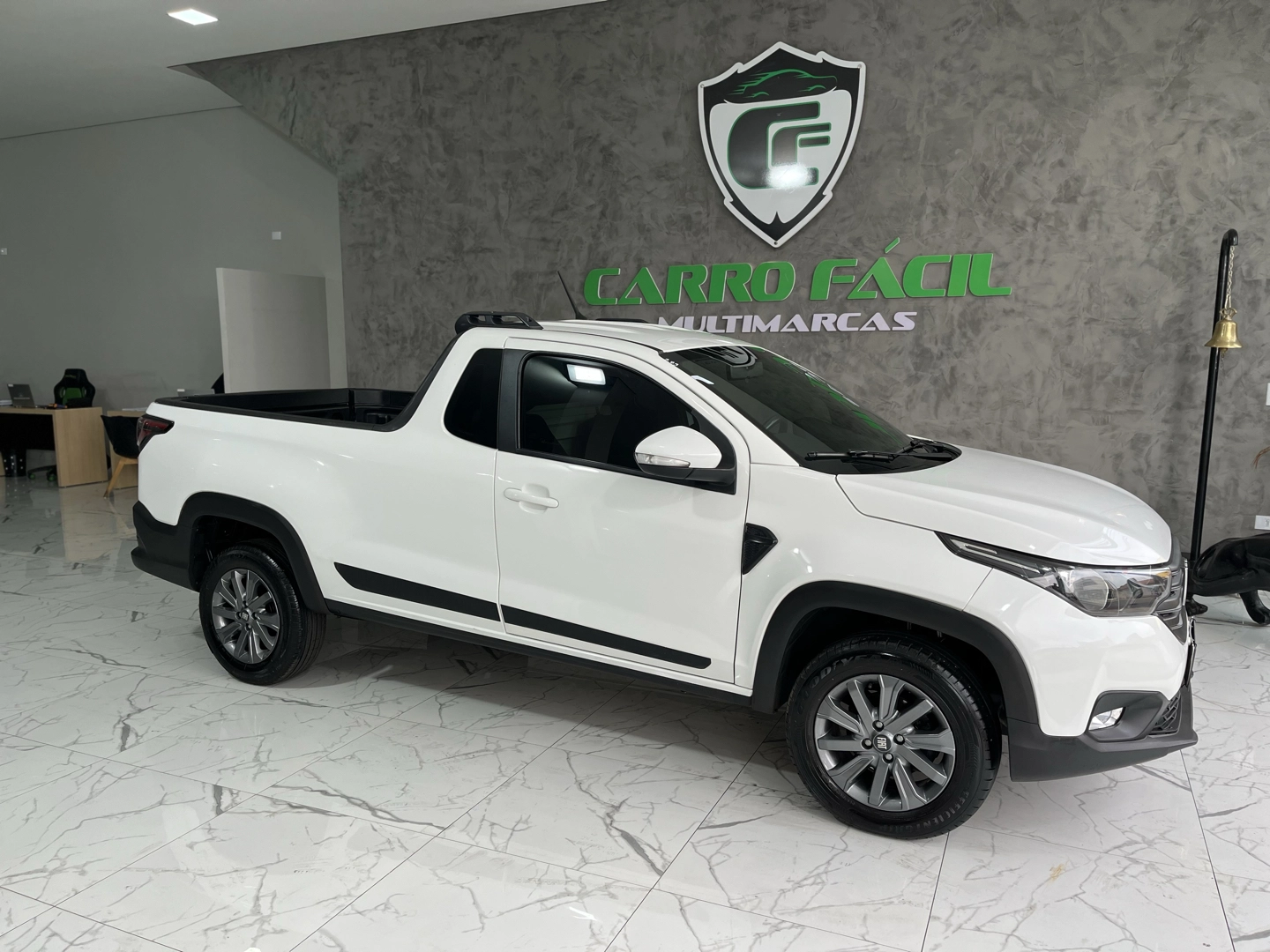FIAT STRADA 1.3 FIREFLY FLEX FREEDOM CS MANUAL