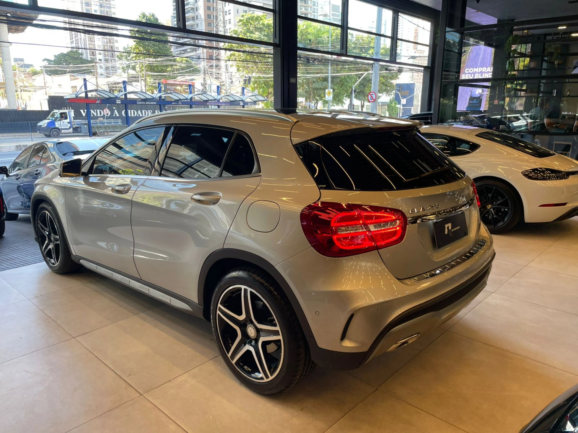 mercedes-benz GLA 250 2.0 16V TURBO GASOLINA SPORT 4P AUTOMÁTICO 2016
