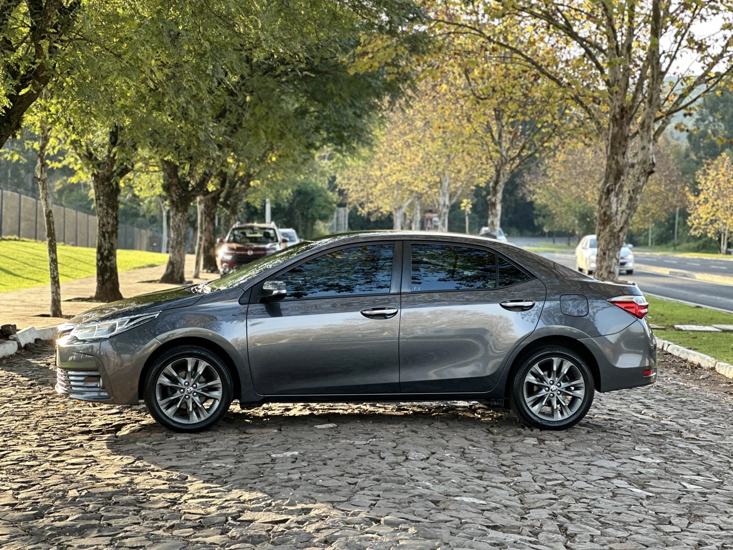 TOYOTA COROLLA 2.0 XEI 16V FLEX 4P AUTOMÁTICO
