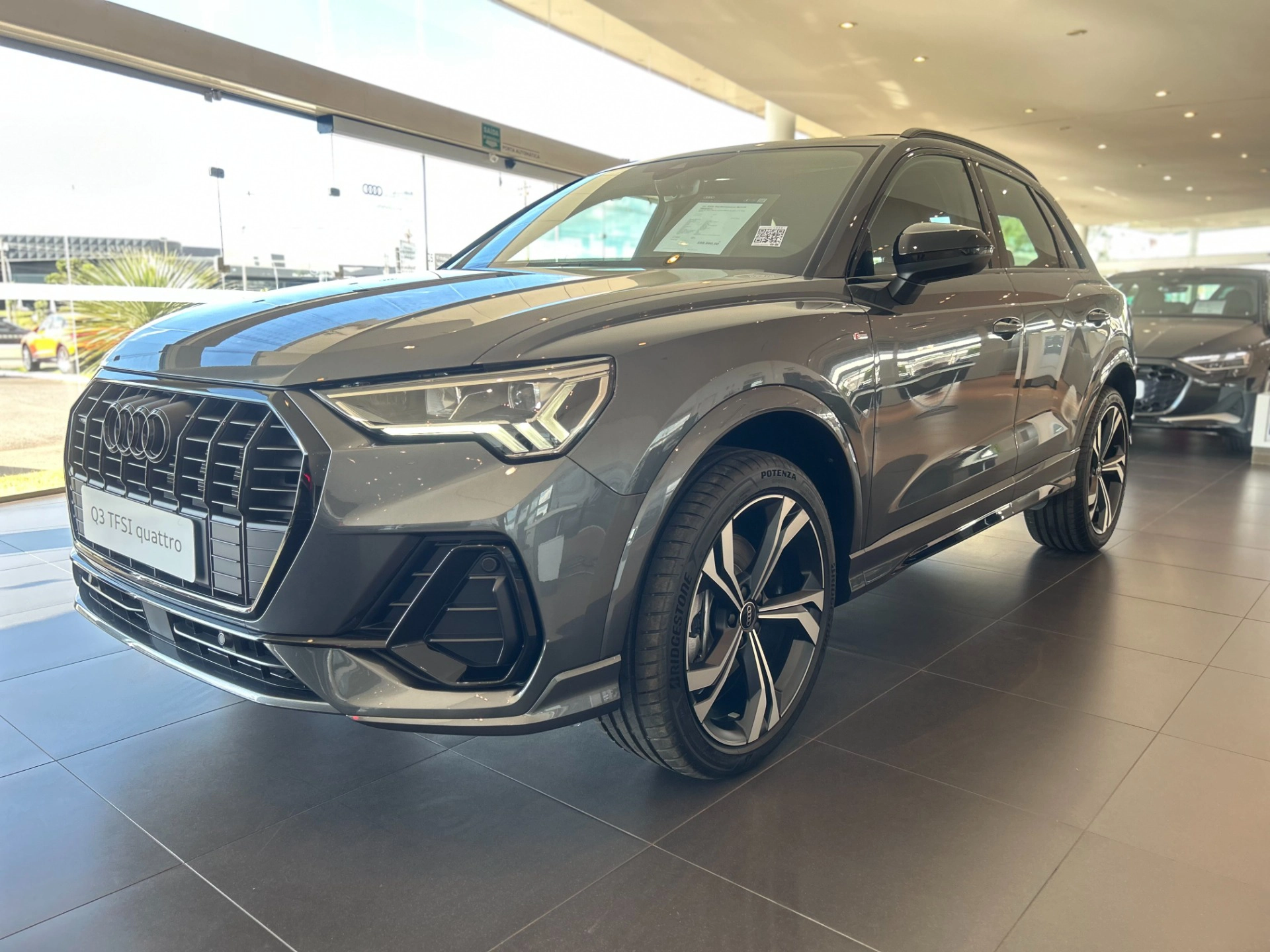 AUDI Q3 2.0 40 TFSI GASOLINA PERFORMANCE BLACK PLUS QUATTRO TIPTRONIC