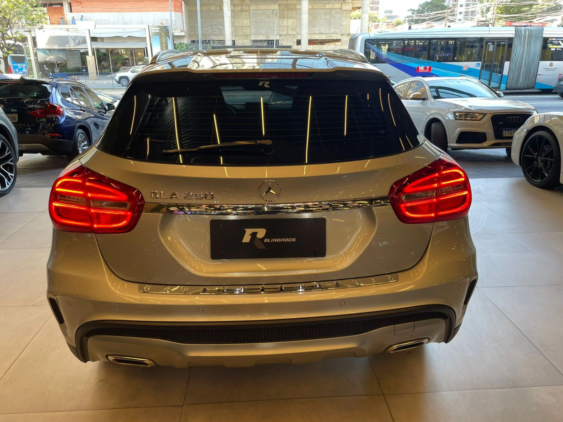 mercedes-benz GLA 250 2.0 16V TURBO GASOLINA SPORT 4P AUTOMÁTICO 2016