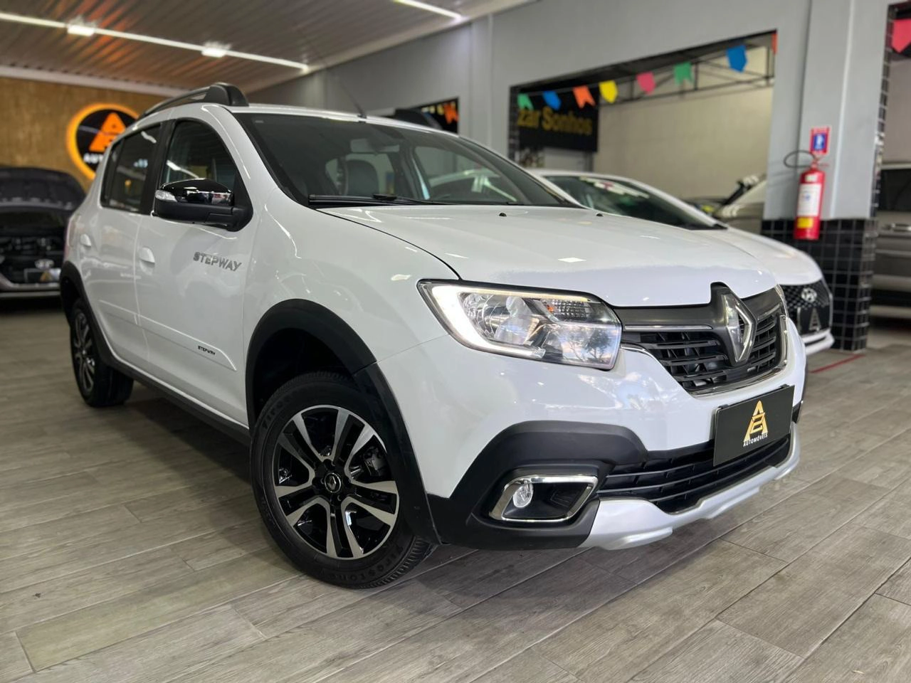 RENAULT SANDERO 1.6 16V SCE FLEX INTENSE X-TRONIC