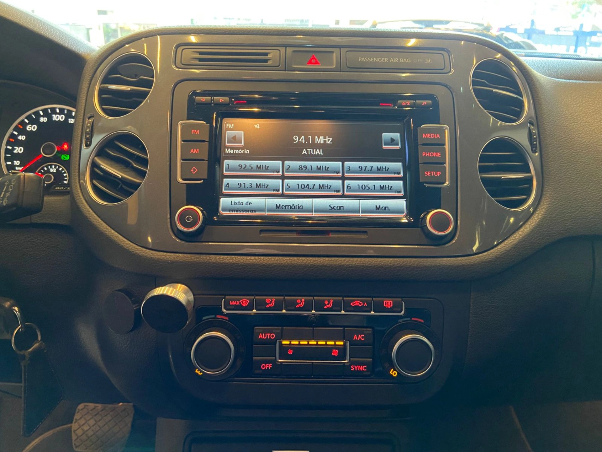 volkswagen TIGUAN 2.0 TSI 16V TURBO GASOLINA 4P TIPTRONIC 2015