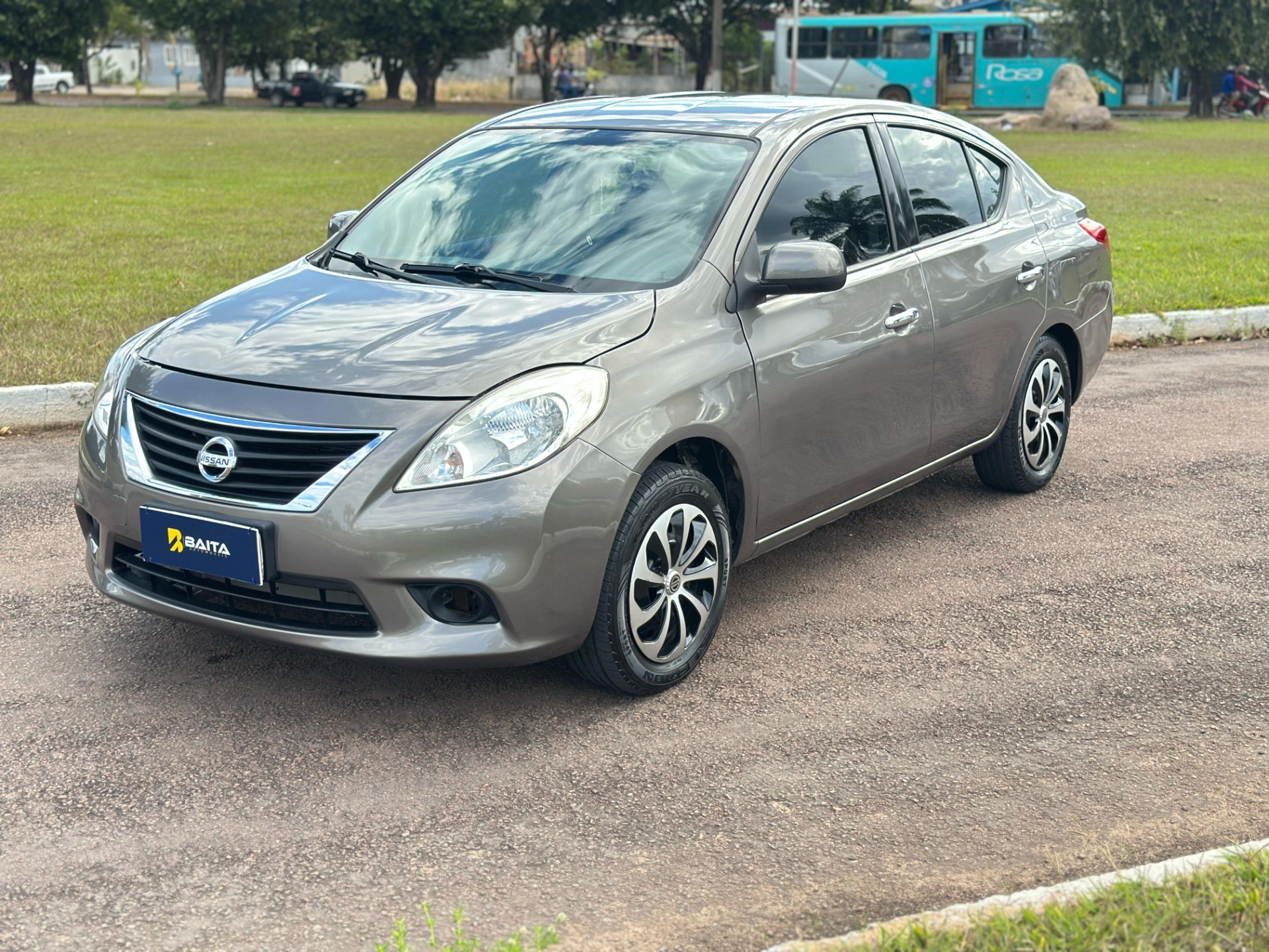 NISSAN VERSA - Imagem 2