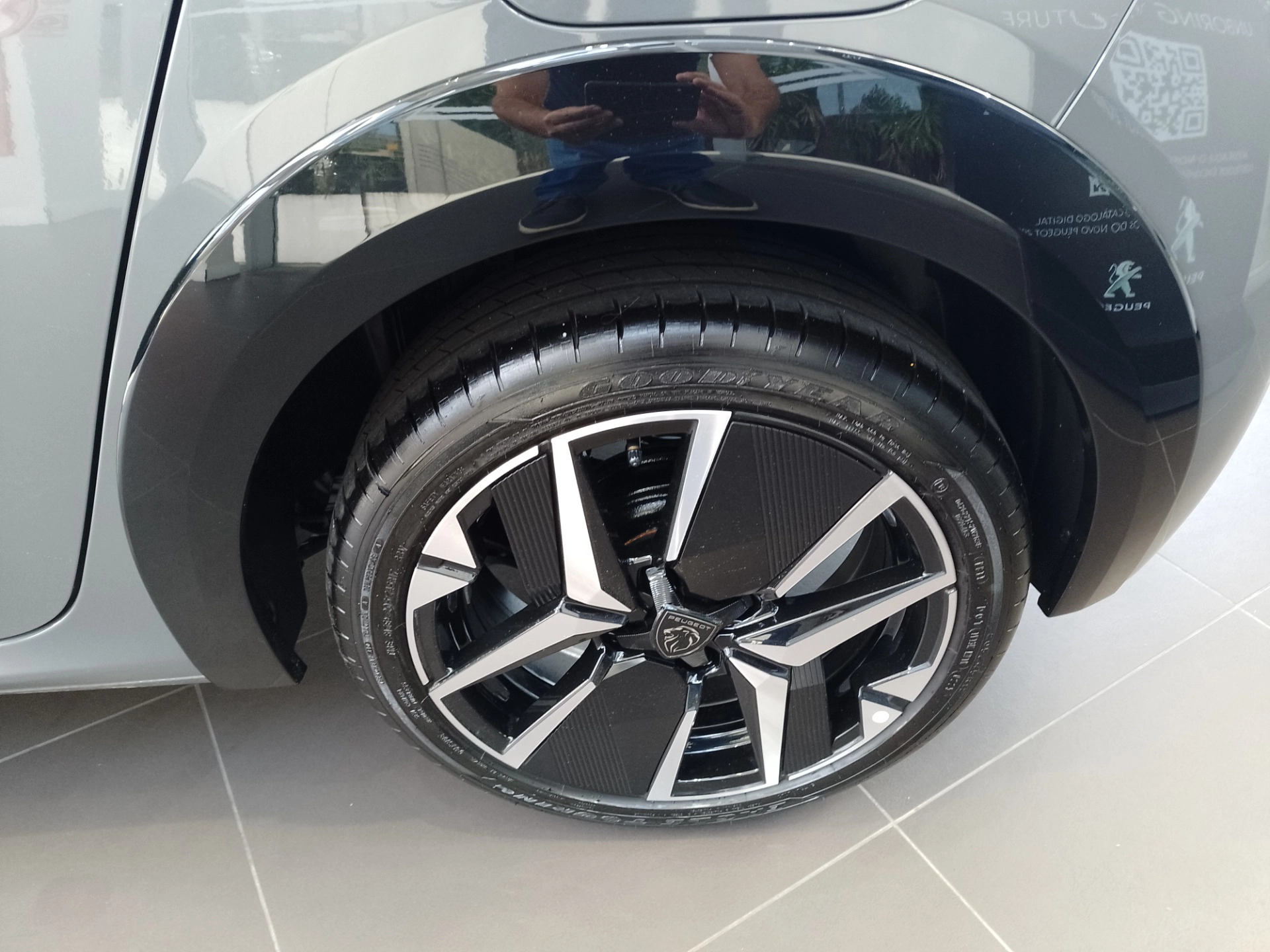 PEUGEOT-208-1.0 TURBO 200 FLEX GT CVT