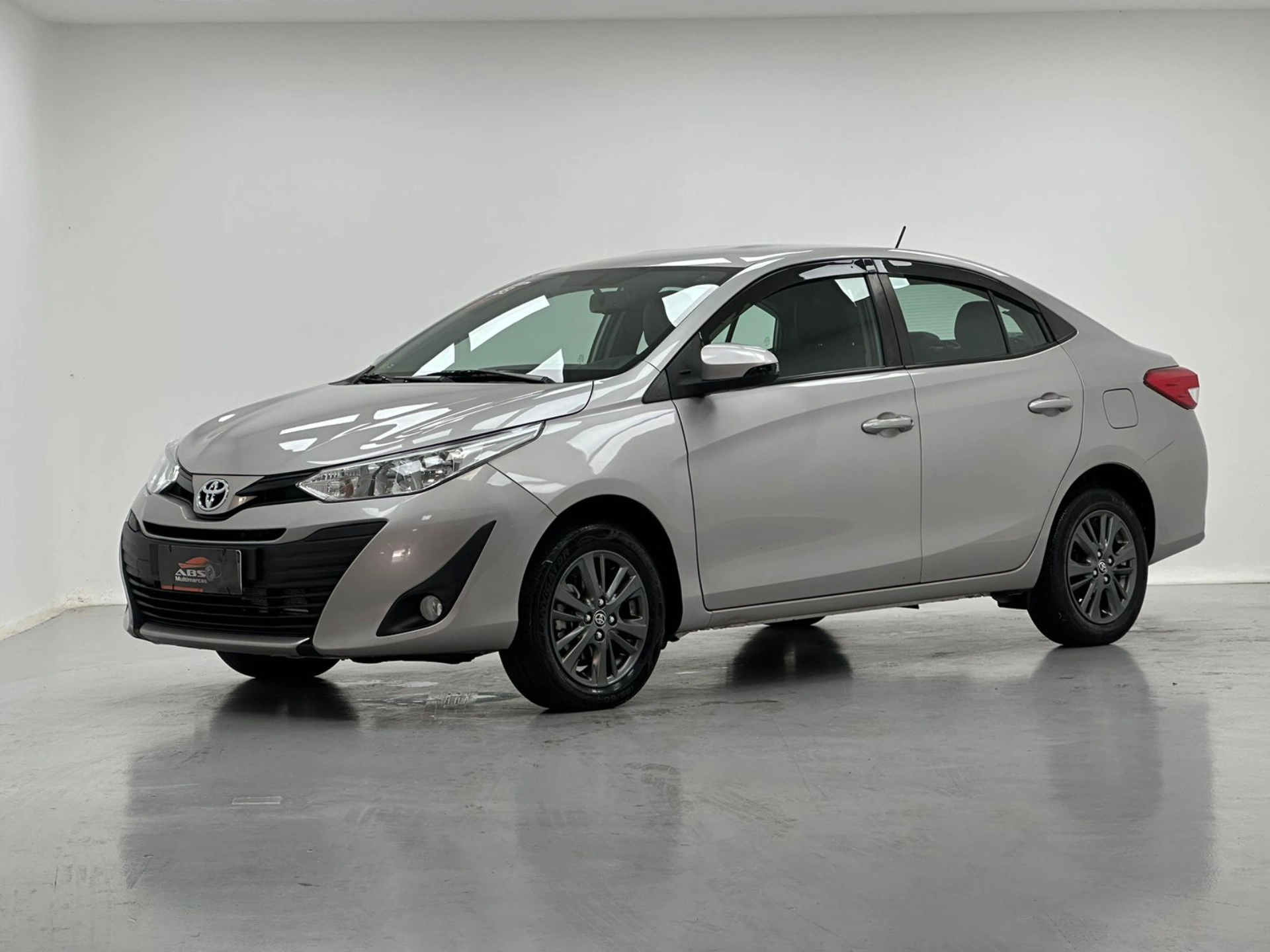 TOYOTA YARIS 1.5 16V FLEX SEDAN XL MULTIDRIVE